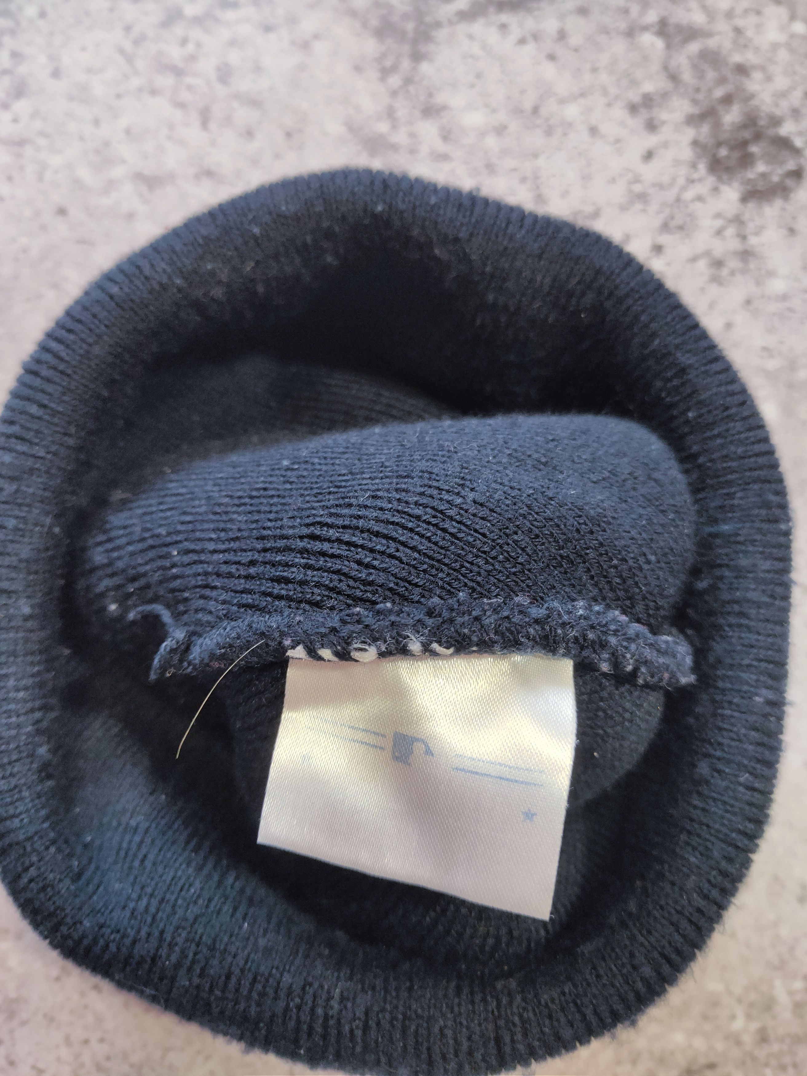 New York Yankees 🔥Y2K New York Yankees Beanie Hat rare Size ONE SIZE - 2 Thumbnail