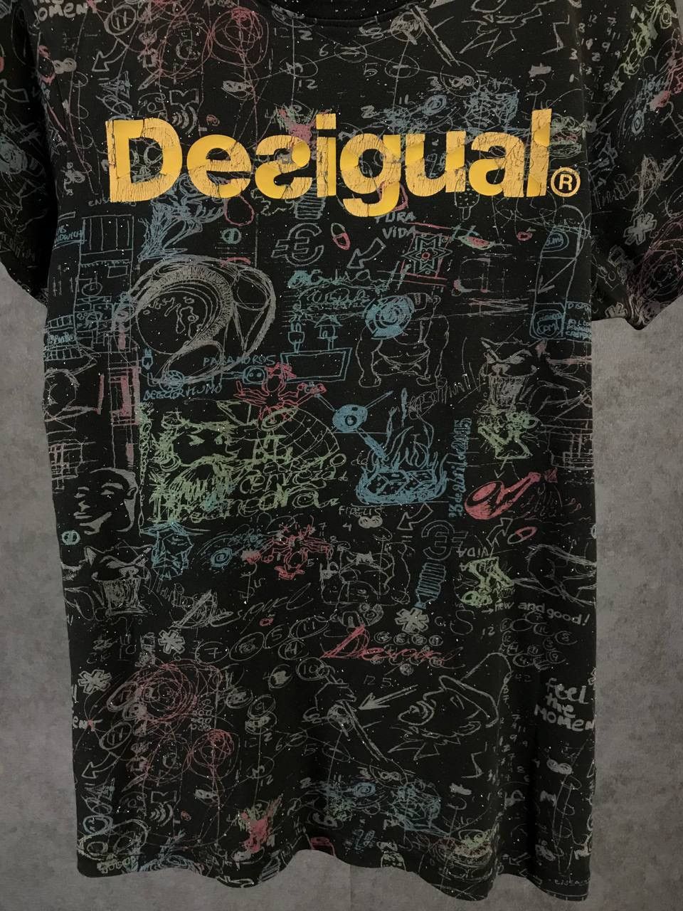 Designer Desigual designer crazy art tee Size US S / EU 44-46 / 1 - 4 Thumbnail