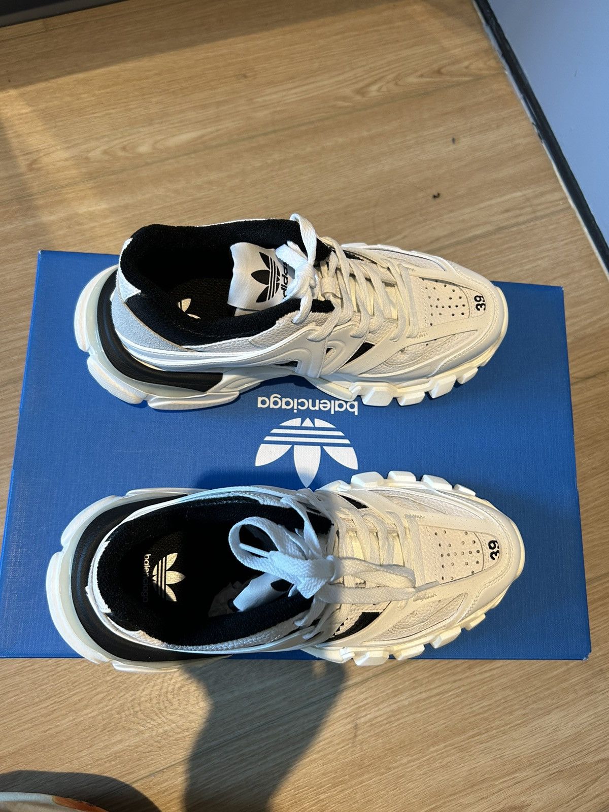 Adidas × Balenciaga Balenciaga Adidas Track Forum Size US 6 / EU 39 - 4 Thumbnail