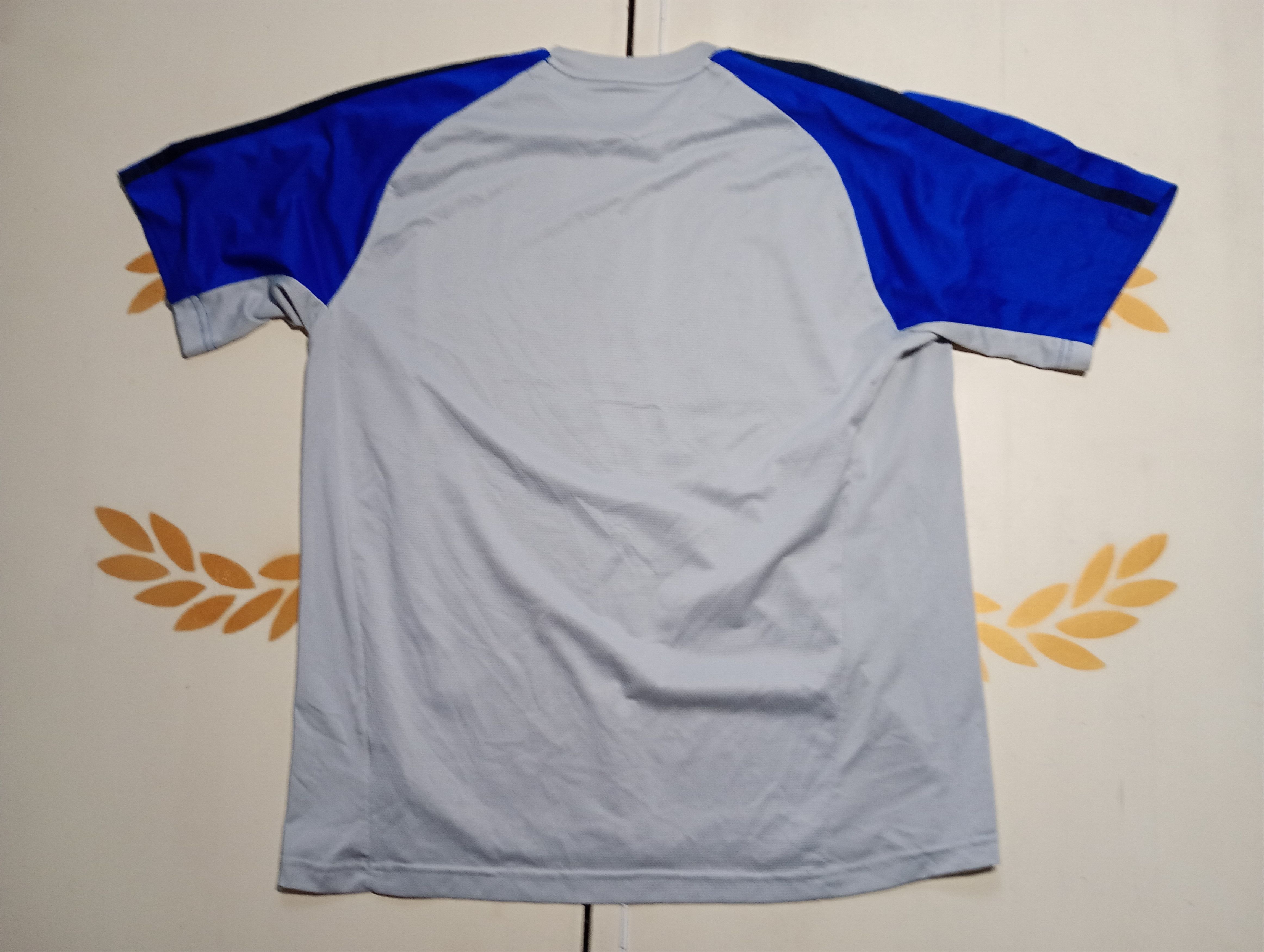 Umbro Umbro Everton FC Jersey 2005-2006 Size US L / EU 52-54 / 3 - 11 Thumbnail