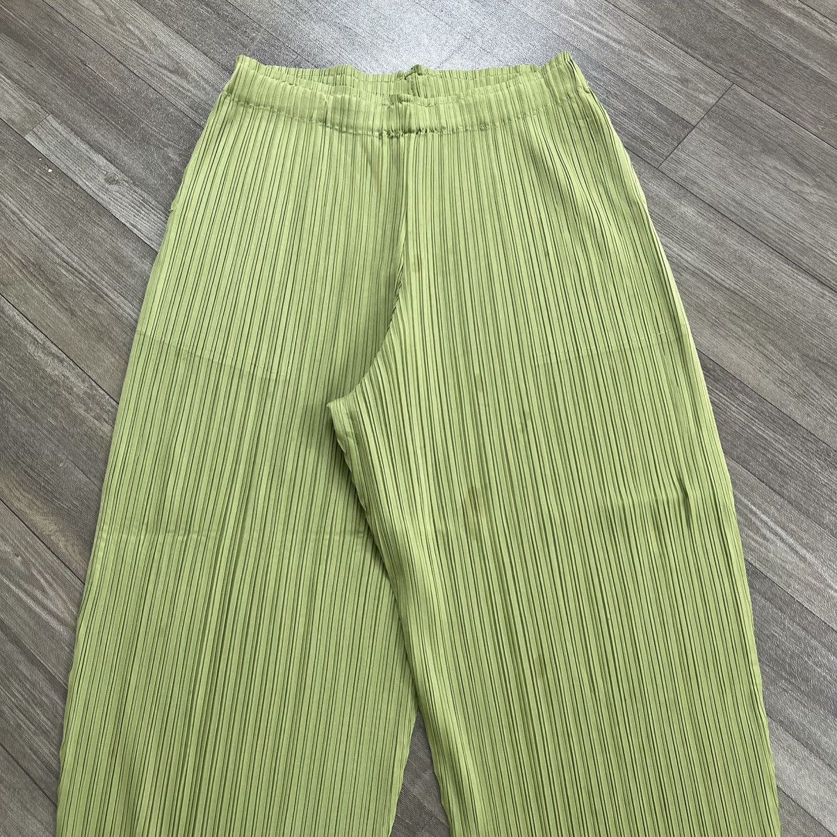Pleats Please Issey Miyake Vintage Pleats Please Issey Miyake Green Monthly June Pants Size US 28 / EU 44 - 4 Thumbnail