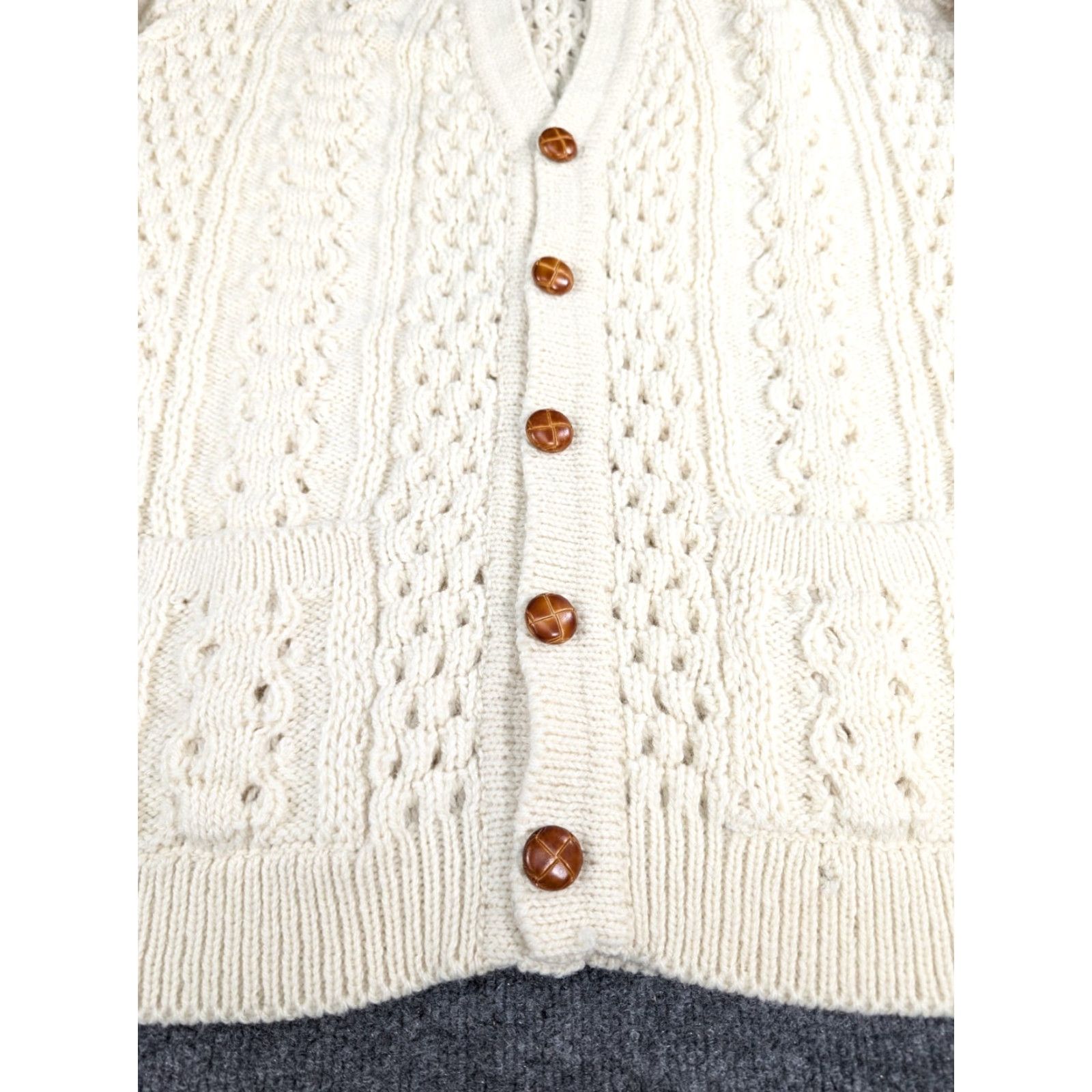 Vintage VTG 1960s Cable Knit Cardigan Fisherman A.S. Cooper Ireland Wool Size M Beige Size M / US 6-8 / IT 42-44 - 2 Thumbnail