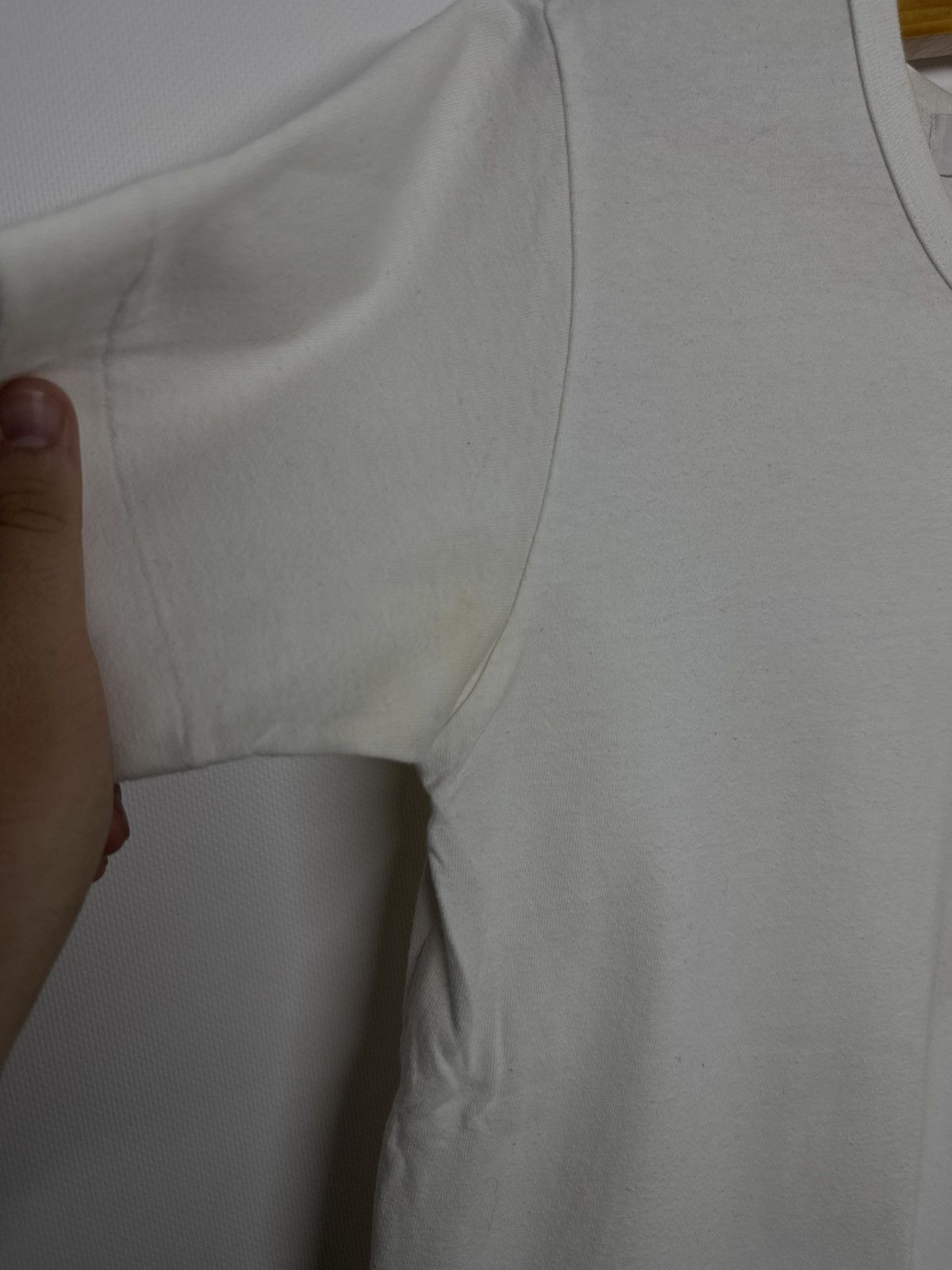 Comme des Garcons Comme des Garcons Play Logo Luxury T Shirt Size US M / EU 48-50 / 2 - 8 Thumbnail