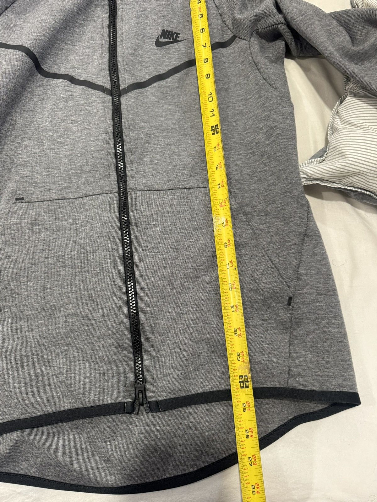 Nike Nike Tech Fleece Tracksuit Set - Size Medium Size US M / EU 48-50 / 2 - 5 Thumbnail