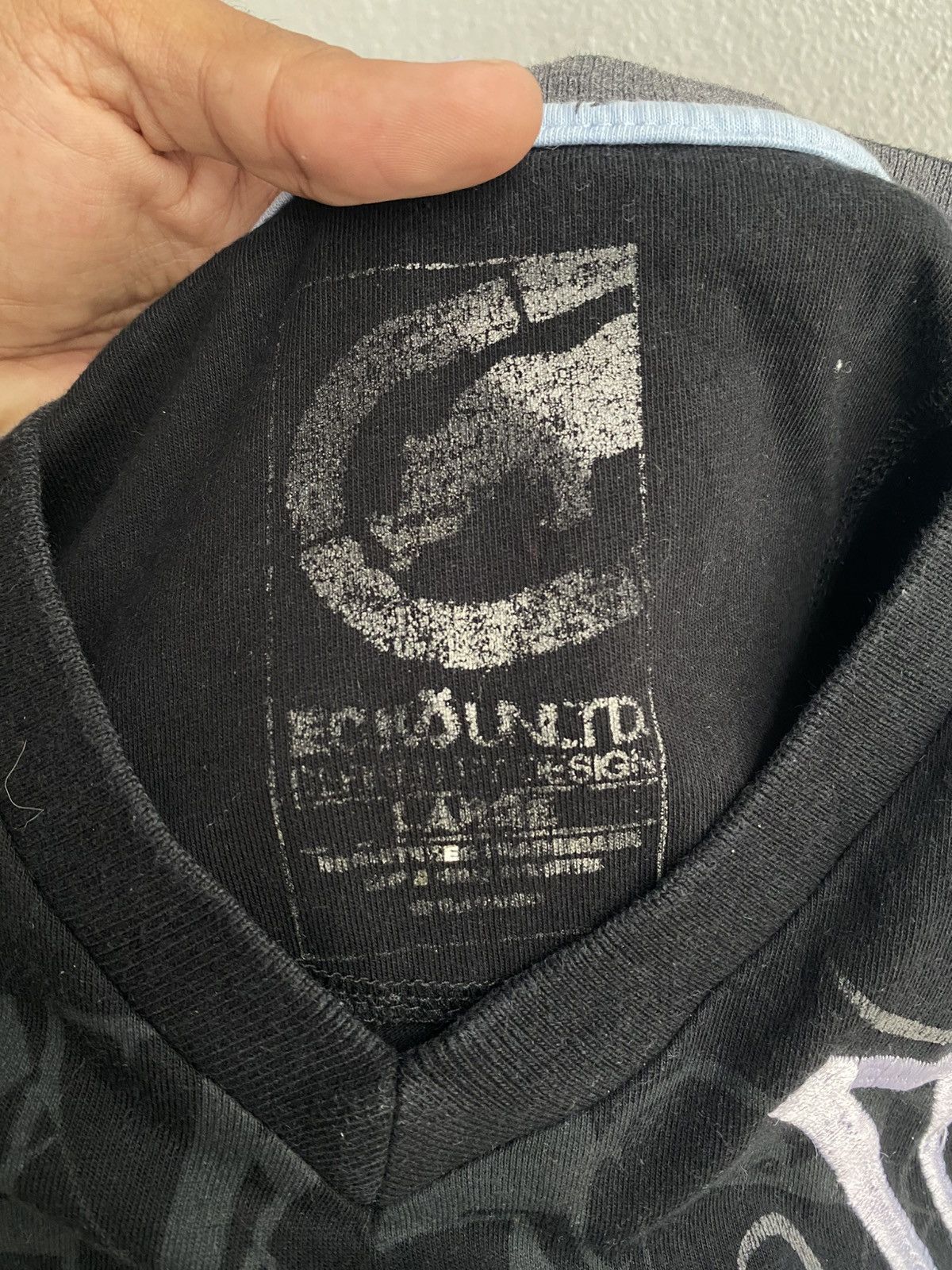 Ecko Unltd. Vintage Ecko Unltd Grafiti y2k Ovp Tshirt Size US L / EU 52-54 / 3 - 7 Thumbnail