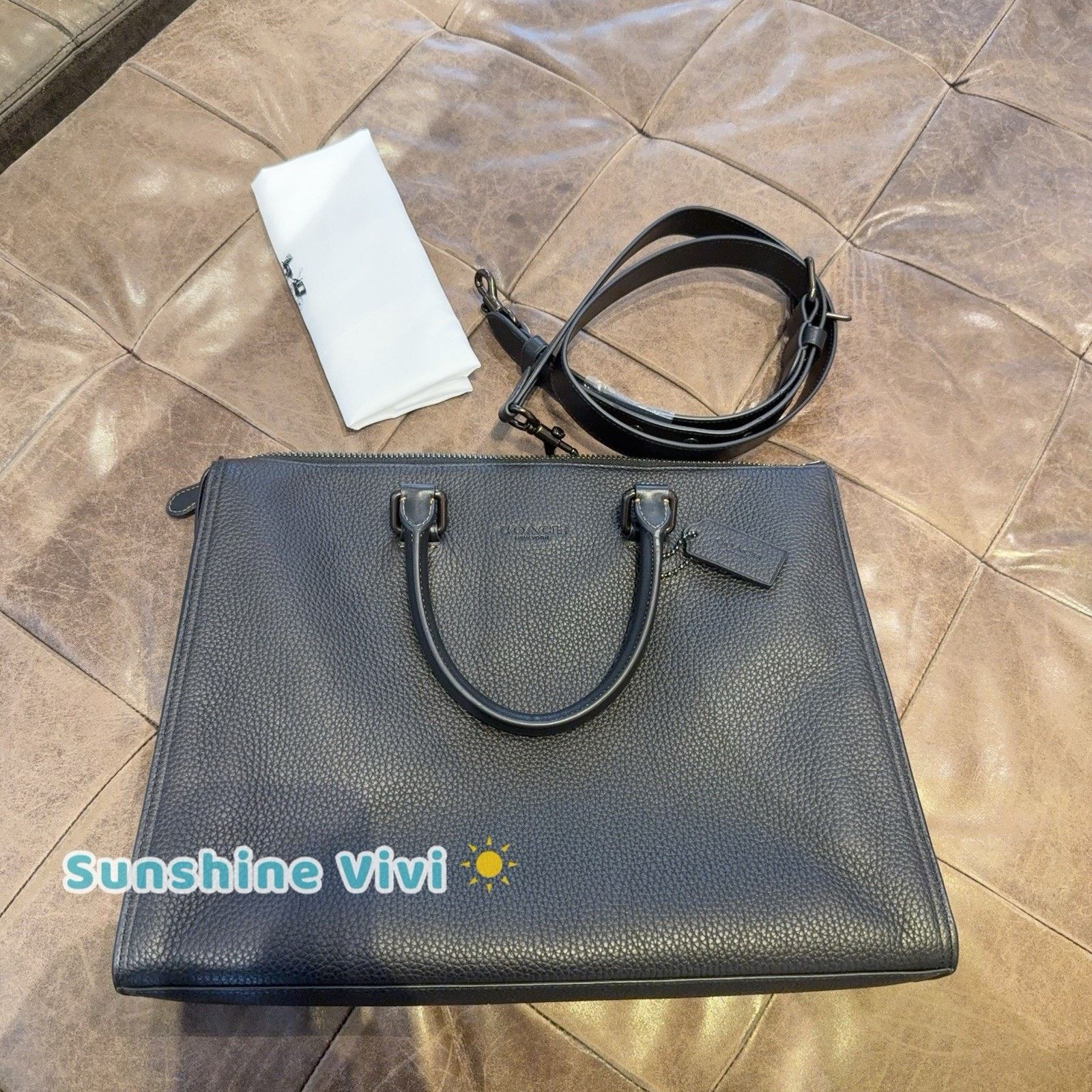 Coach NWT Coach CO243 Gotham Folio Bag Soft leather IN Black Size ONE SIZE - 6 Thumbnail