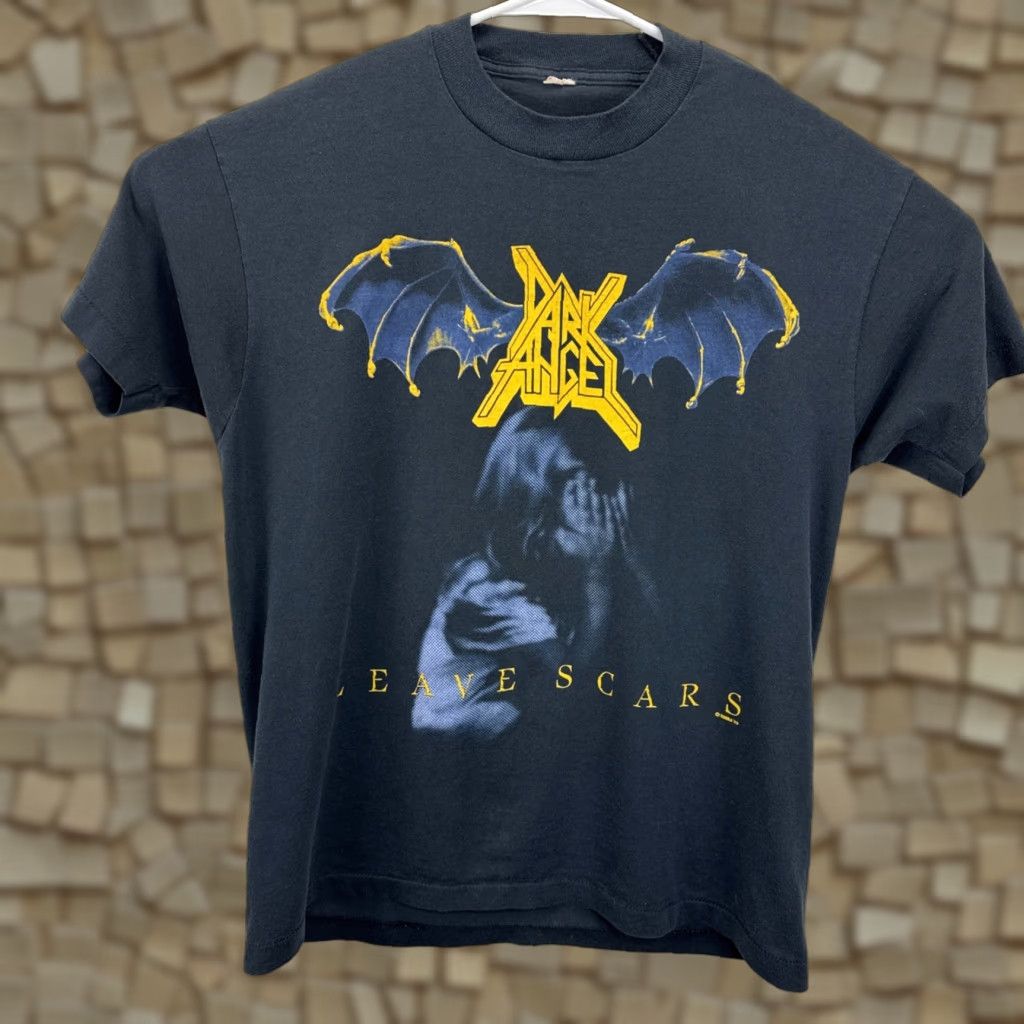 Vintage VINTAGE Dark Angel Leave Scars T Shirt L Black Unisex 80s Thrash Metal Screen Stars Goth Shirt Mens/Womens Size US L / EU 52-54 / 3 - 1 Thumbnail
