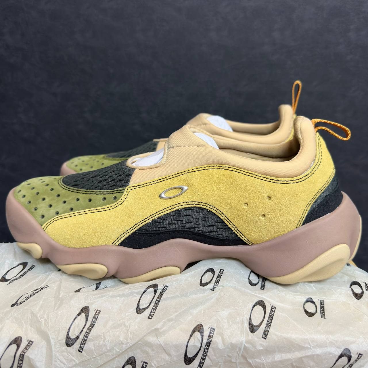 Brain Dead × Oakley Oakley x Brain Dead Suede Flesh Sandal New Rare 11 Size US 11 / EU 44 - 1 Thumbnail