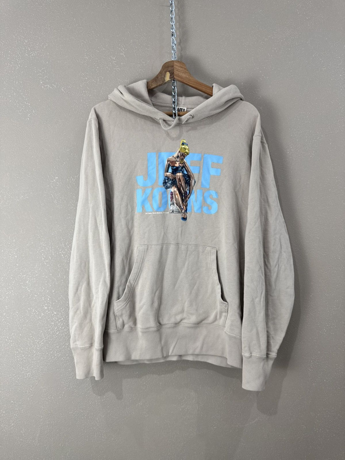 Uniqlo Essential Jeff Koons Ballerina UNIQLO Hoodie Sweatshirt 00s Size US M / EU 48-50 / 2 - 1 Thumbnail
