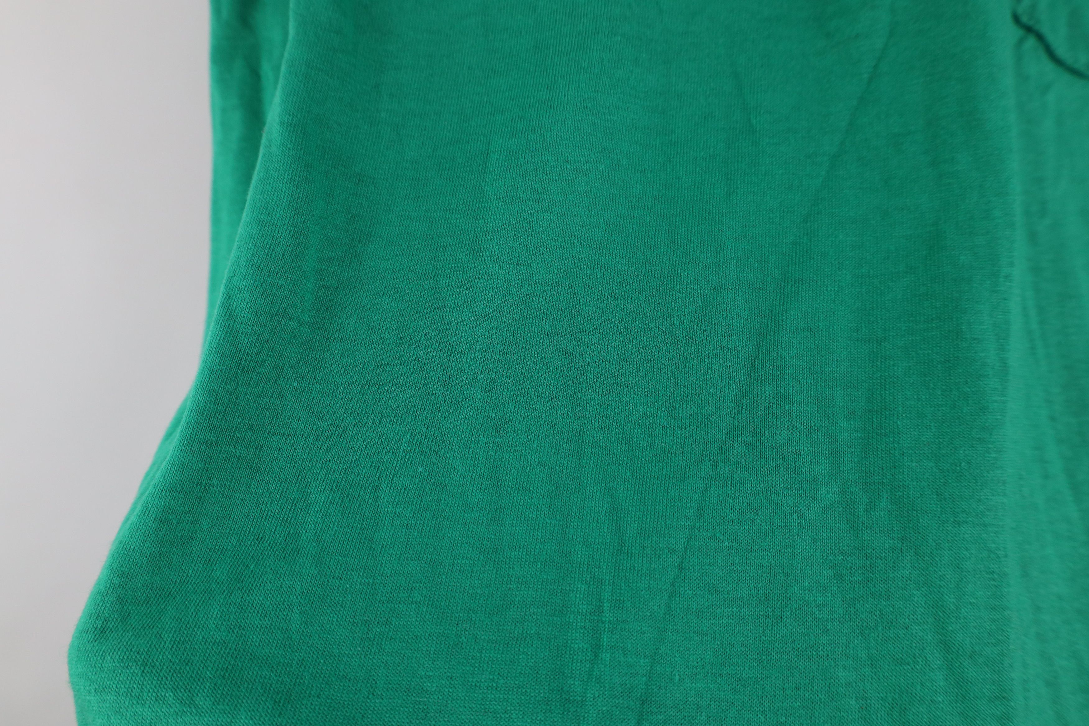 Vintage Vintage 90s Streetwear Short Sleeve Pocket T-Shirt Kelly Size US L / EU 52-54 / 3 - 6 Thumbnail