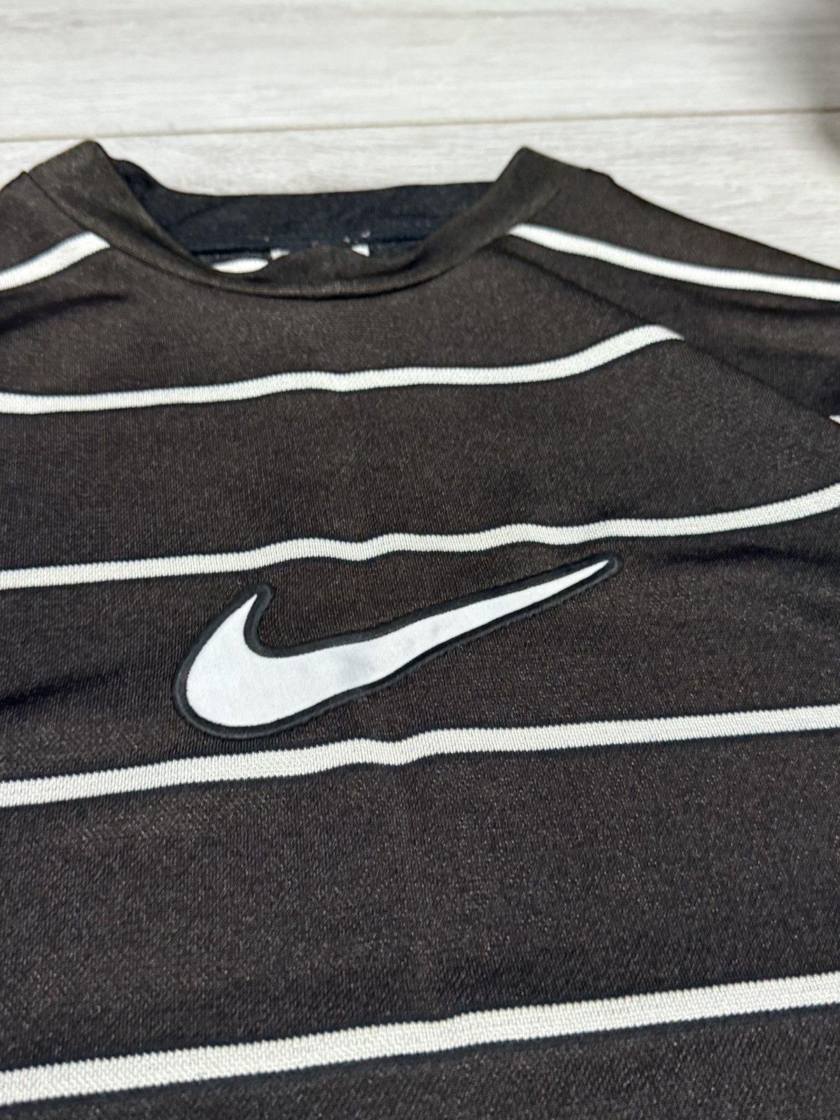Nike Nike vintage striped 90s vintage big swoosh tee shirt Size US S / EU 44-46 / 1 - 4 Thumbnail