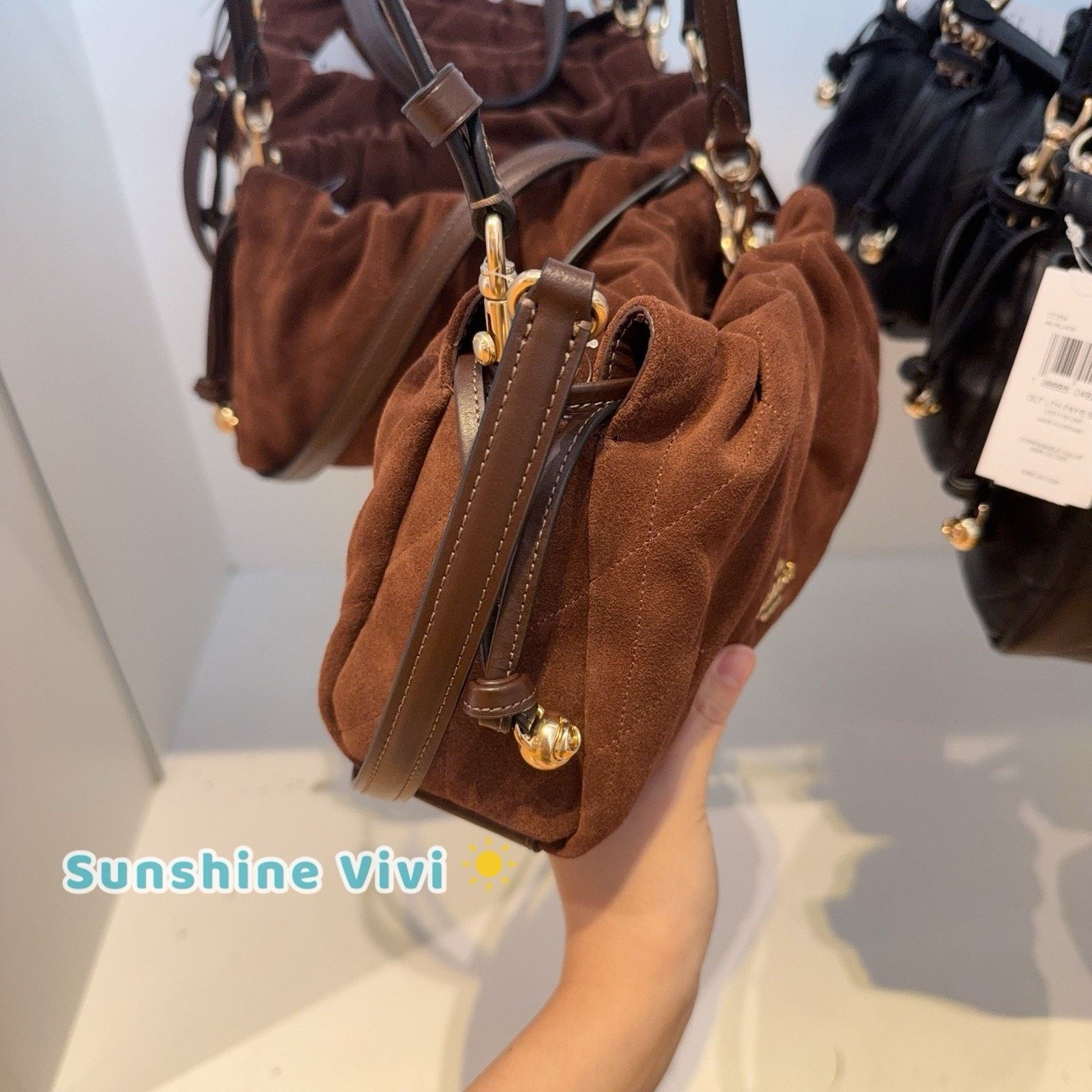 Coach NWT Coach aye Shoulder Bag CCZ55 Suede smooth leather Gold Size ONE SIZE - 2 Thumbnail