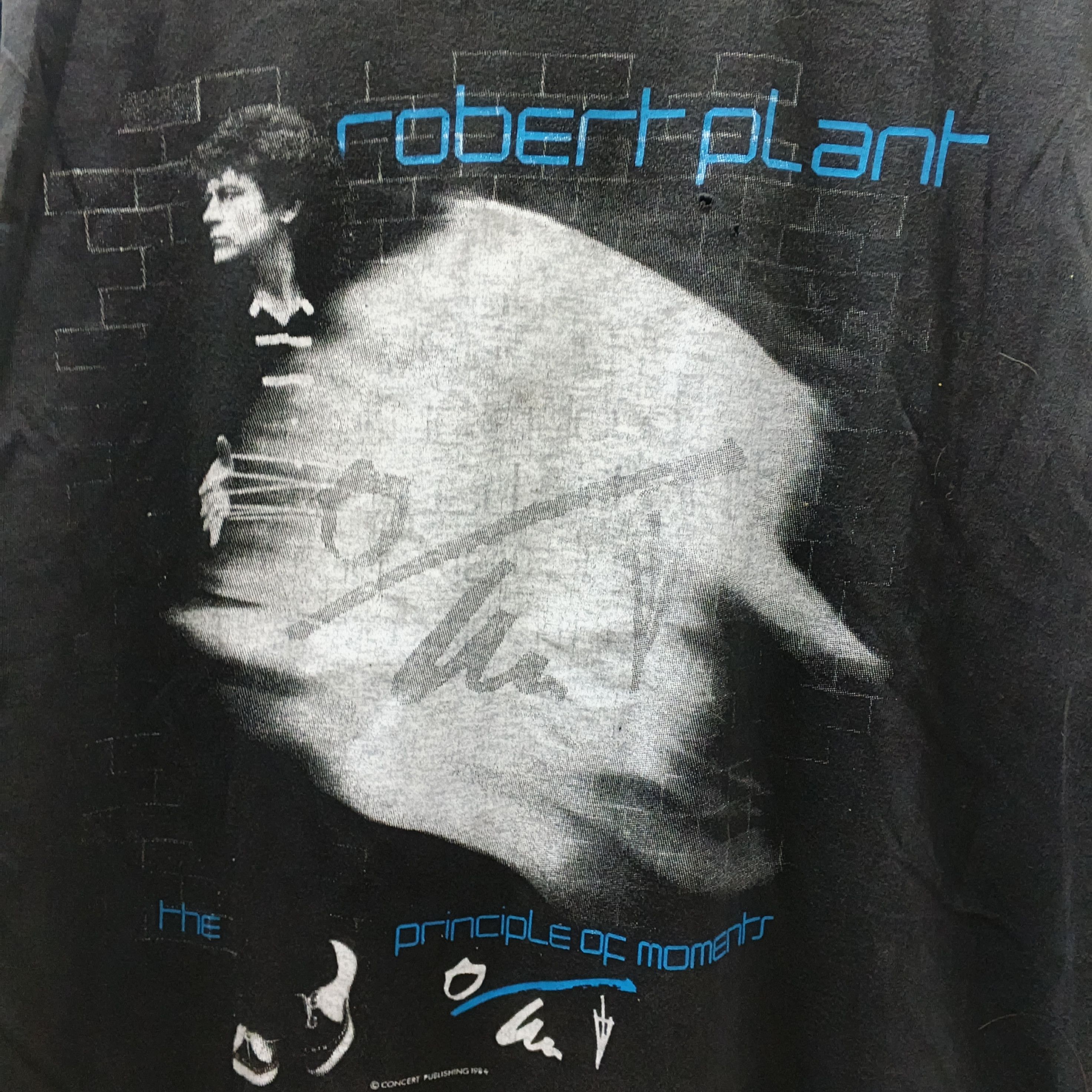 Band Tees Vintage 80's Robert Plant Led Zeppelin Tour Tshirt Boxy Size US M / EU 48-50 / 2 - 4 Thumbnail