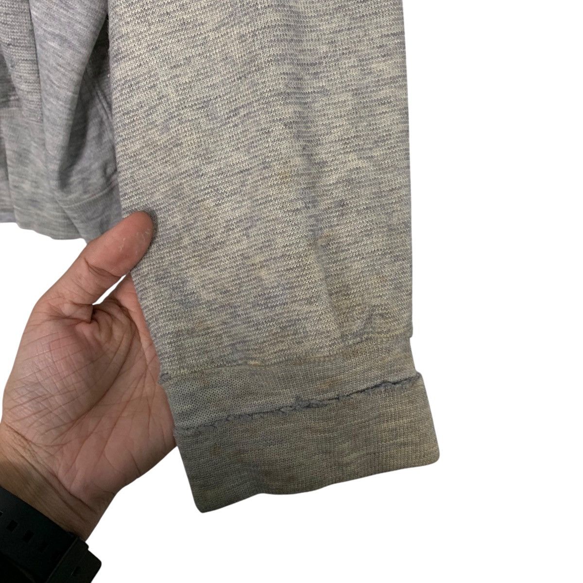 Nike Vintage Nike Distressed Sweatshirt Size US M / EU 48-50 / 2 - 9 Thumbnail
