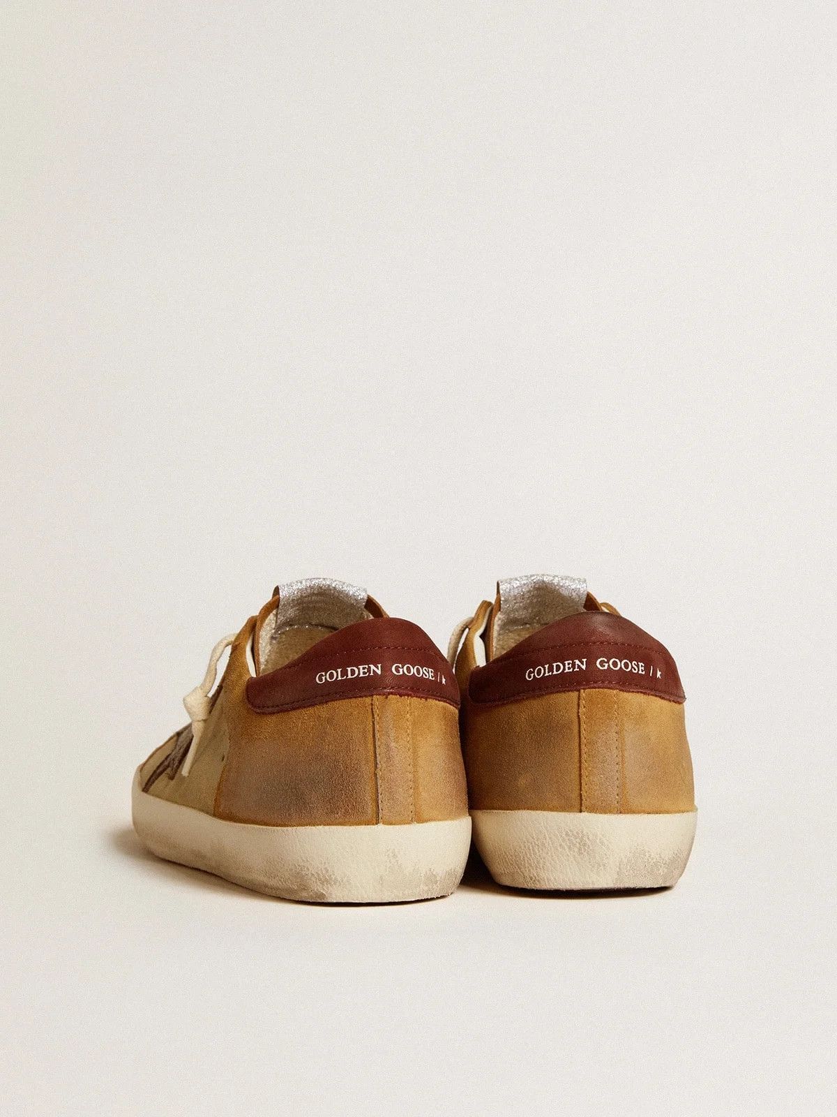 Golden Goose o1w1db10426 Super-Star Low-Top Sneakers in Multicolor Size US 12 / EU 45 - 3 Thumbnail