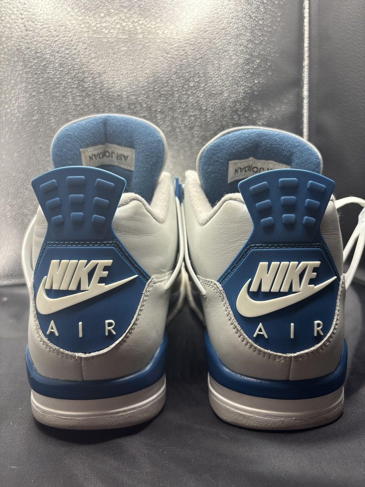 Jordan Brand Jordan 4 Military Blue Size US 10 / EU 43 - 3 Thumbnail