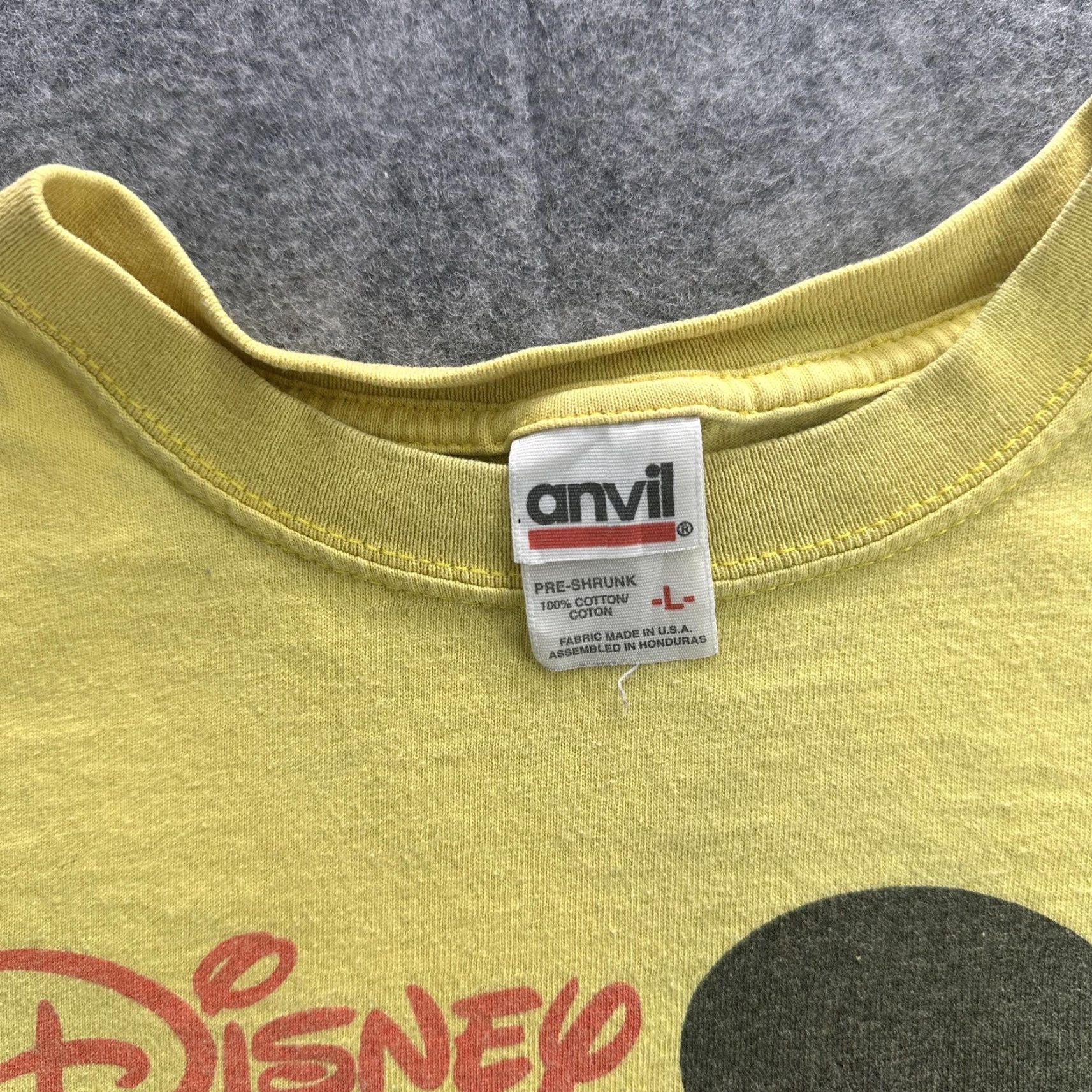 Anvil VINTAGE Anvil Disney VoluntEARS T-Shirt Mens Large Yellow Mickey Mouse 90s Graphic Print Size US L / EU 52-54 / 3 - 7 Thumbnail
