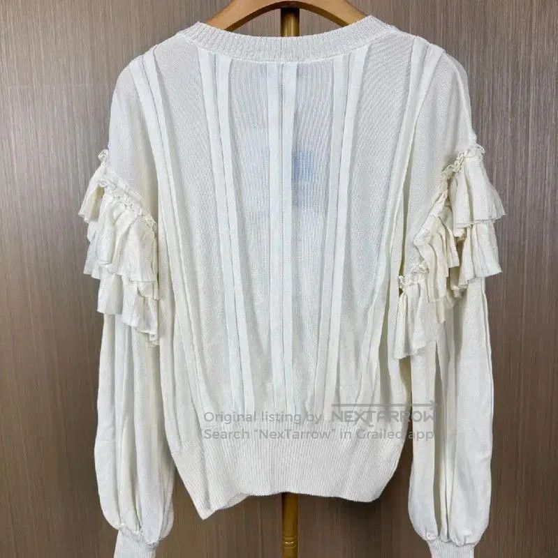 Chanel Chanel White Pleated Women's Pullover Sweater . Size M / US 6-8 / IT 42-44 - 2 Thumbnail