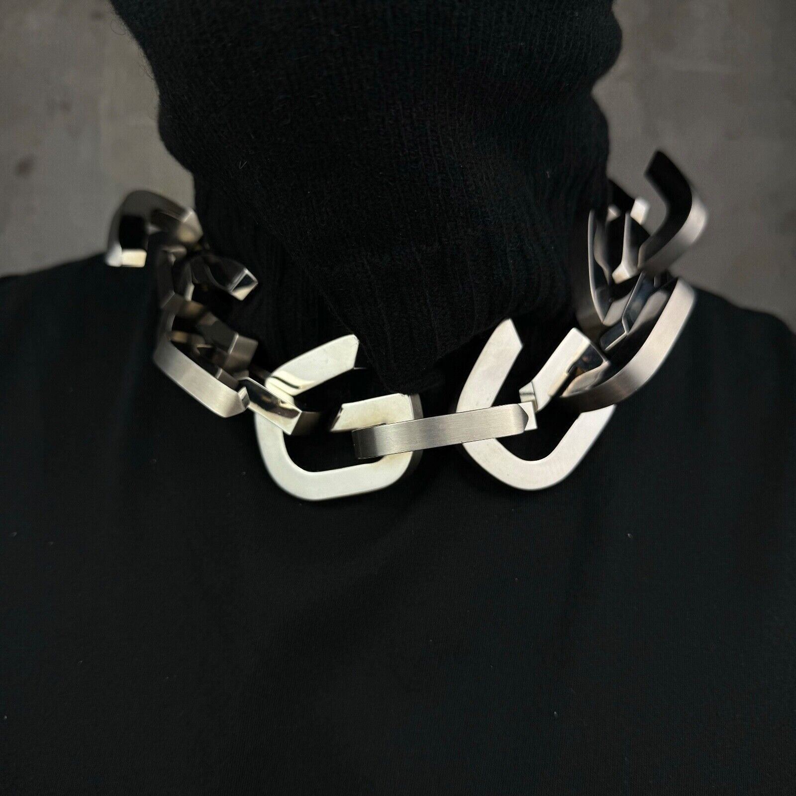image of Givenchy G Link Massive Silver Choker Necklace Super, Men's