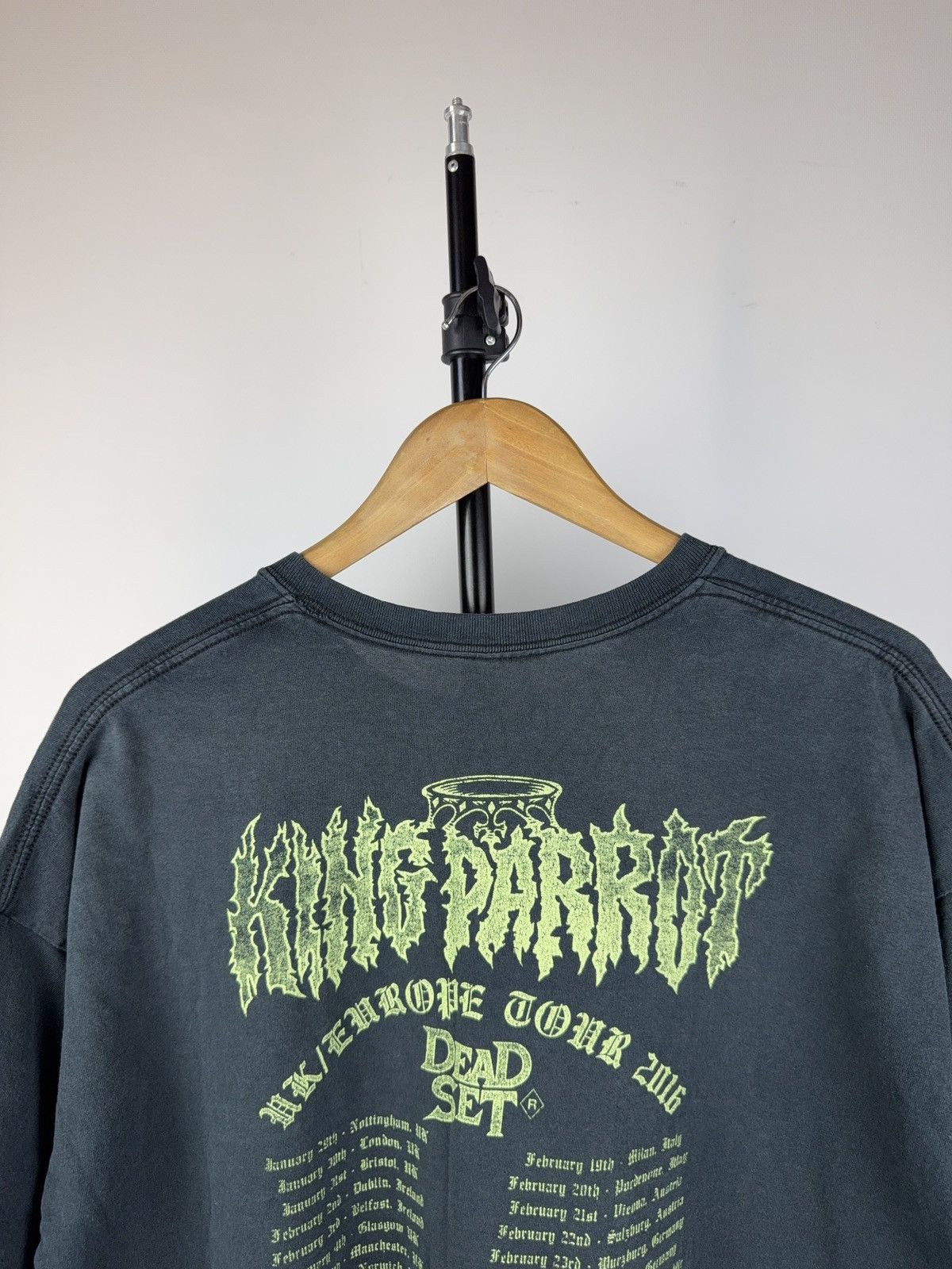 Band Tees King Parrot 2016 Dead Set Tour Tee Black Green Print Size US XXL / EU 58 / 5 - 8 Thumbnail