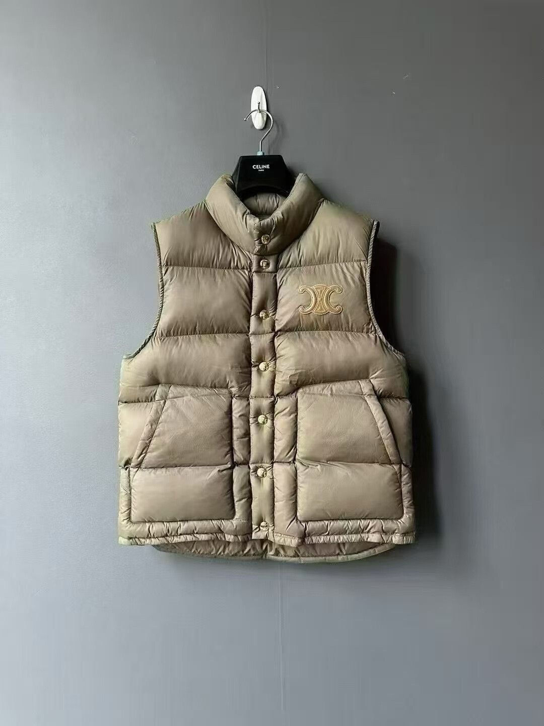 Celine Celine Khaki Green Triomphe Down Vest Size XS / US 0-2 / IT 36-38 - 1 Thumbnail