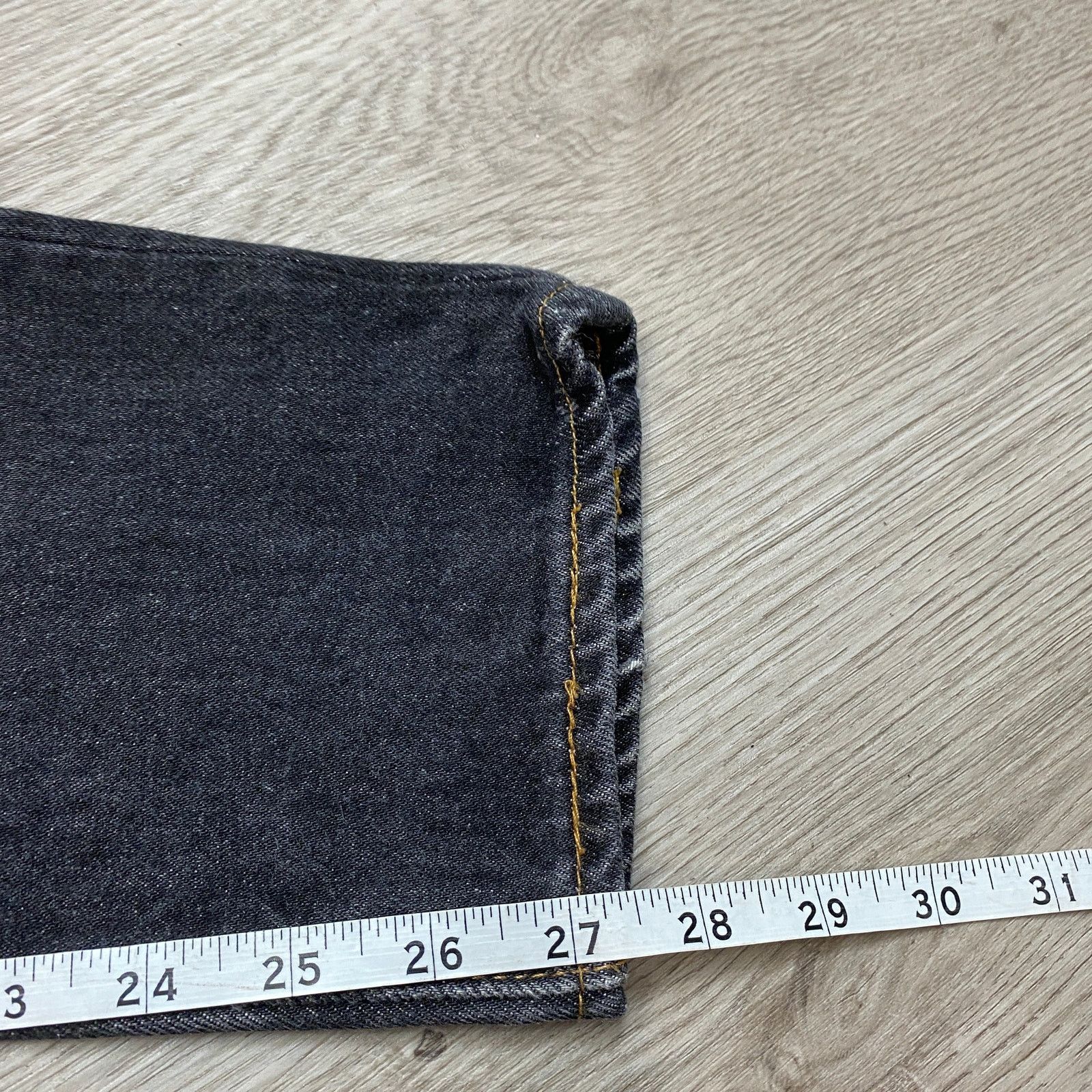 Levi's Levi's 501 Black Button Fly Straight Leg Jeans Men's 30x27 Size US 30 / EU 46 - 7 Thumbnail