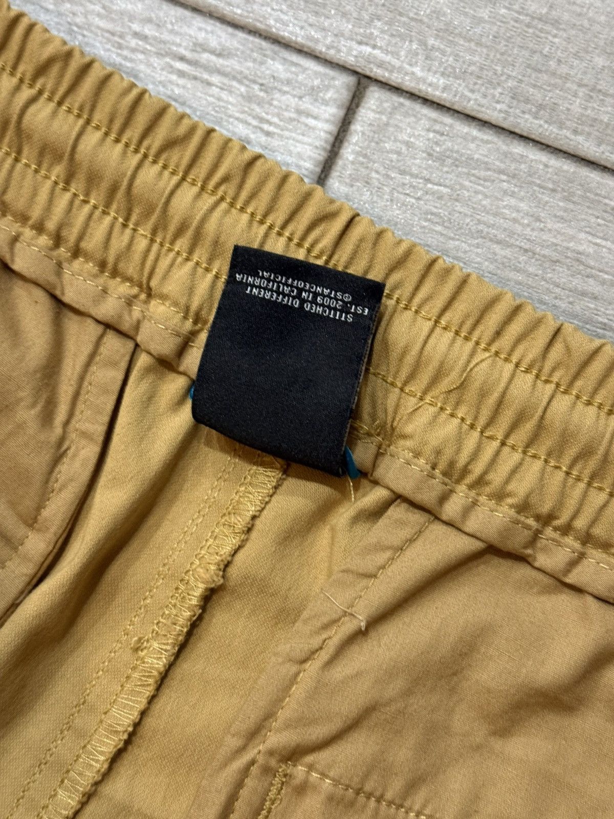 Stance Socks Men's Stance Compound Chino ShortsFreshtek Khaki Sz L Large Size US 36 / EU 52 - 5 Thumbnail