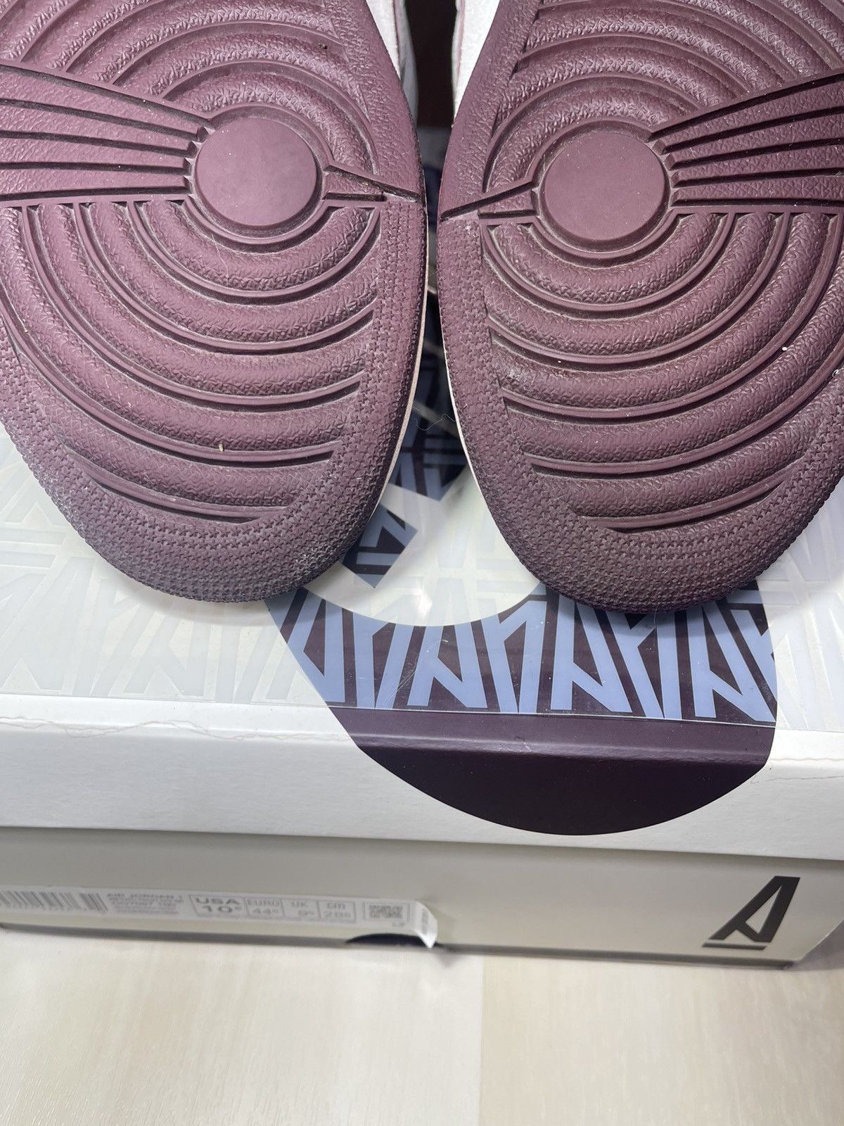Jordan Brand Men’s A Ma Maniére x Air Jordan 1 High OG “Airness” Sz 10.5 Size US 10.5 / EU 43-44 - 6 Thumbnail