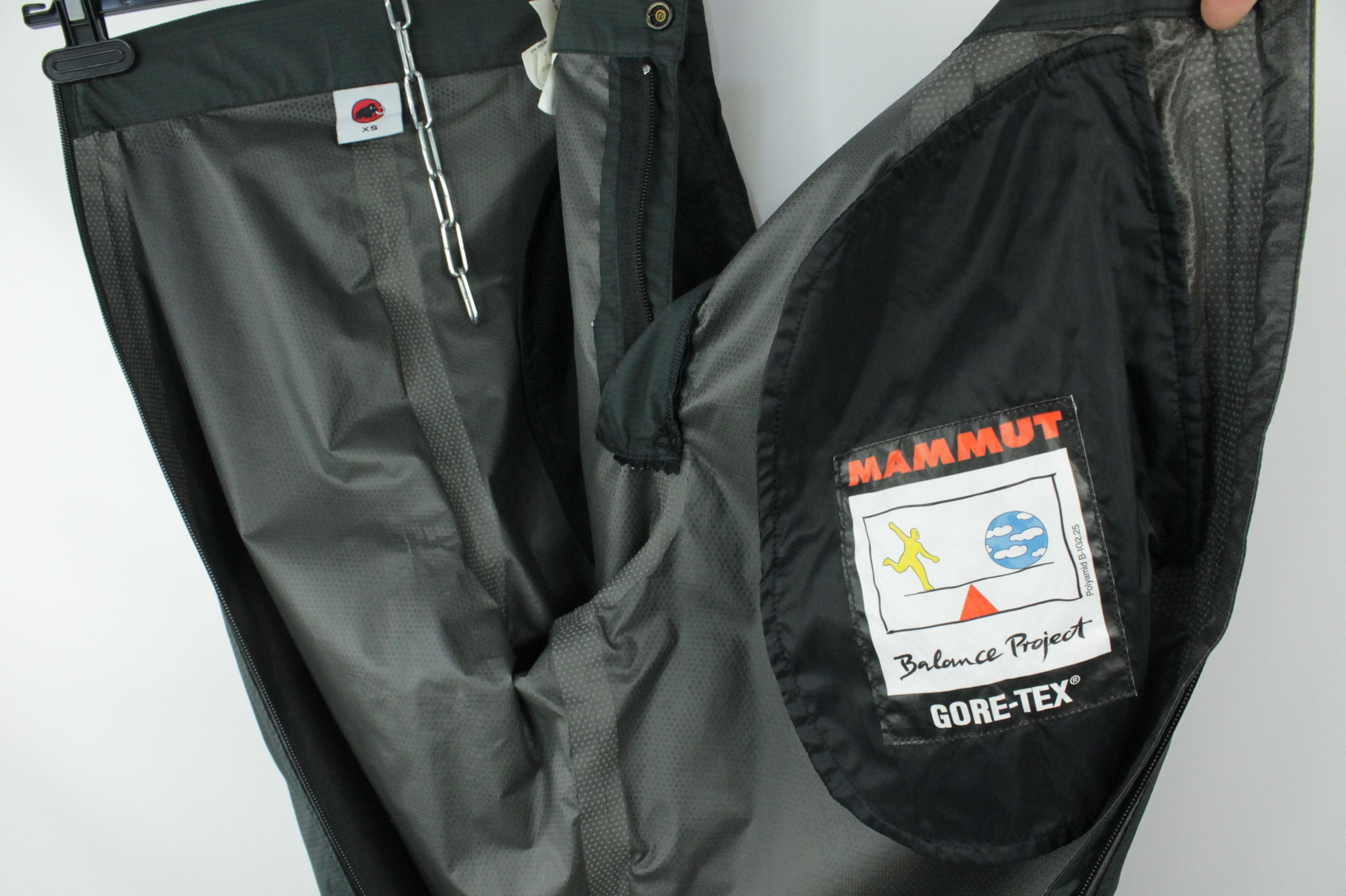 Mammut Mammut Paclite Gore-Tex Black Alpine Pants Men's Size US 26 / EU 42 - 11 Thumbnail