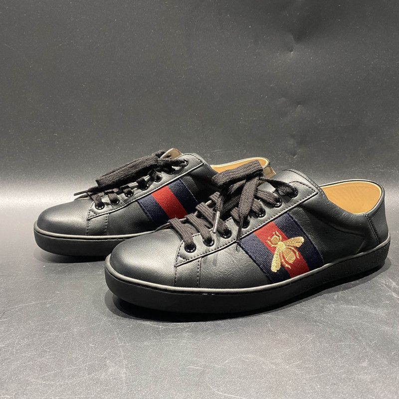 Gucci Gucci Black Leather Bee Embroidered Sneakers - Size US 8 / EU 41 - 1 Thumbnail