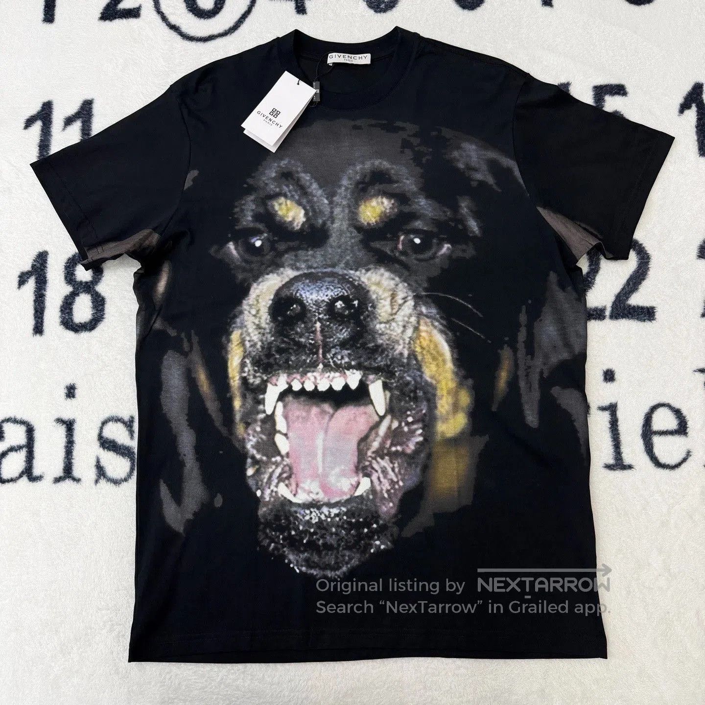 Givenchy Givenchy Rottweiler Print Short-Sleeve Tee. Size US S / EU 44-46 / 1 - 1 Thumbnail