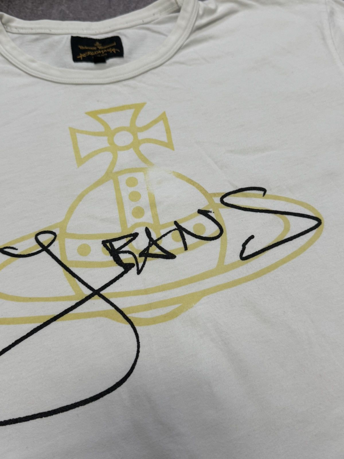Vivienne Westwood Vivienne Westwood Anglomania White Designer Big Logo T-shirt Size US XL / EU 56 / 4 - 11 Thumbnail