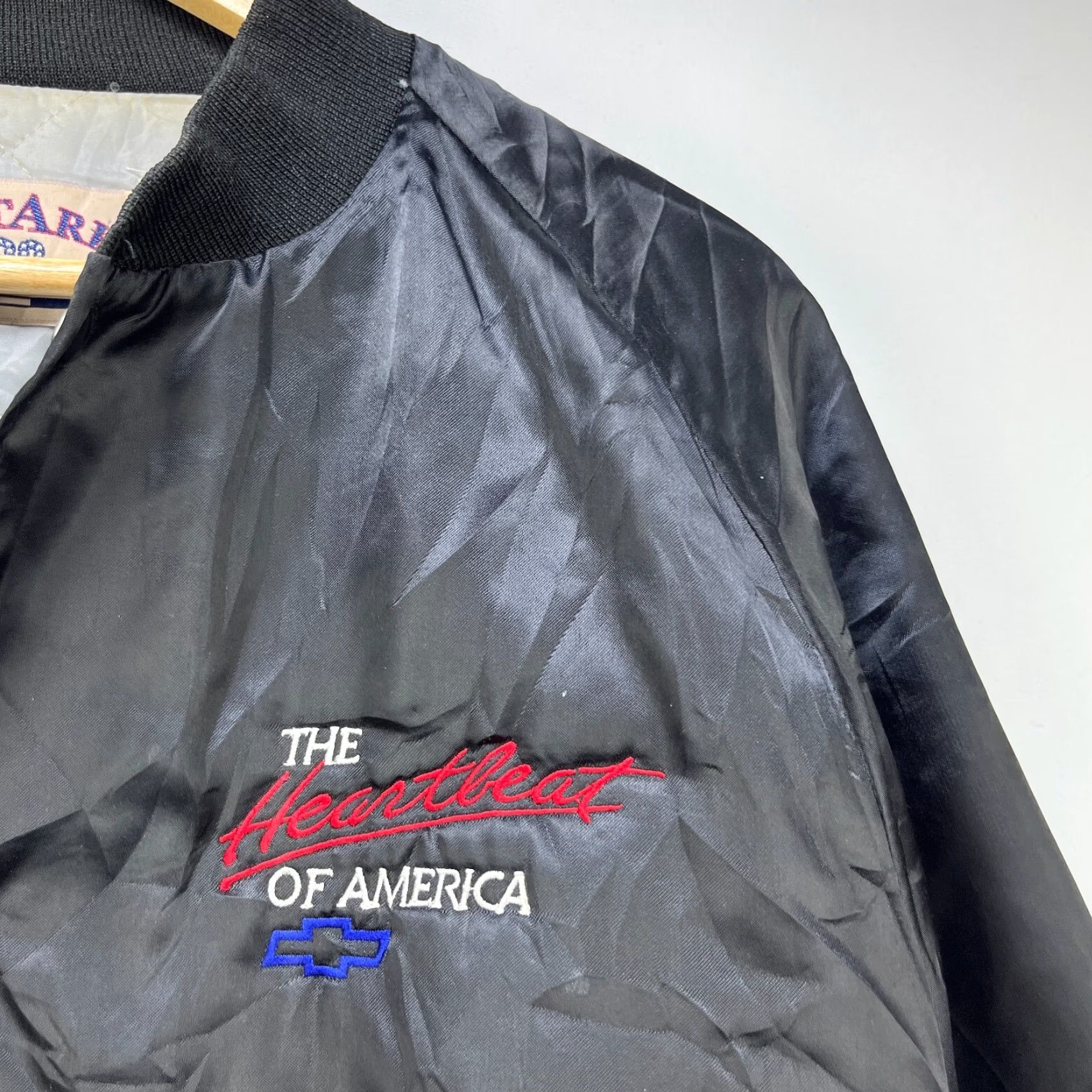 Vintage VINTAGE 80s CHEVROLET BOMBER JACKET XL SATIN HEARTBEAT OF AMERICA WEST ARK Size US XL / EU 56 / 4 - 4 Thumbnail