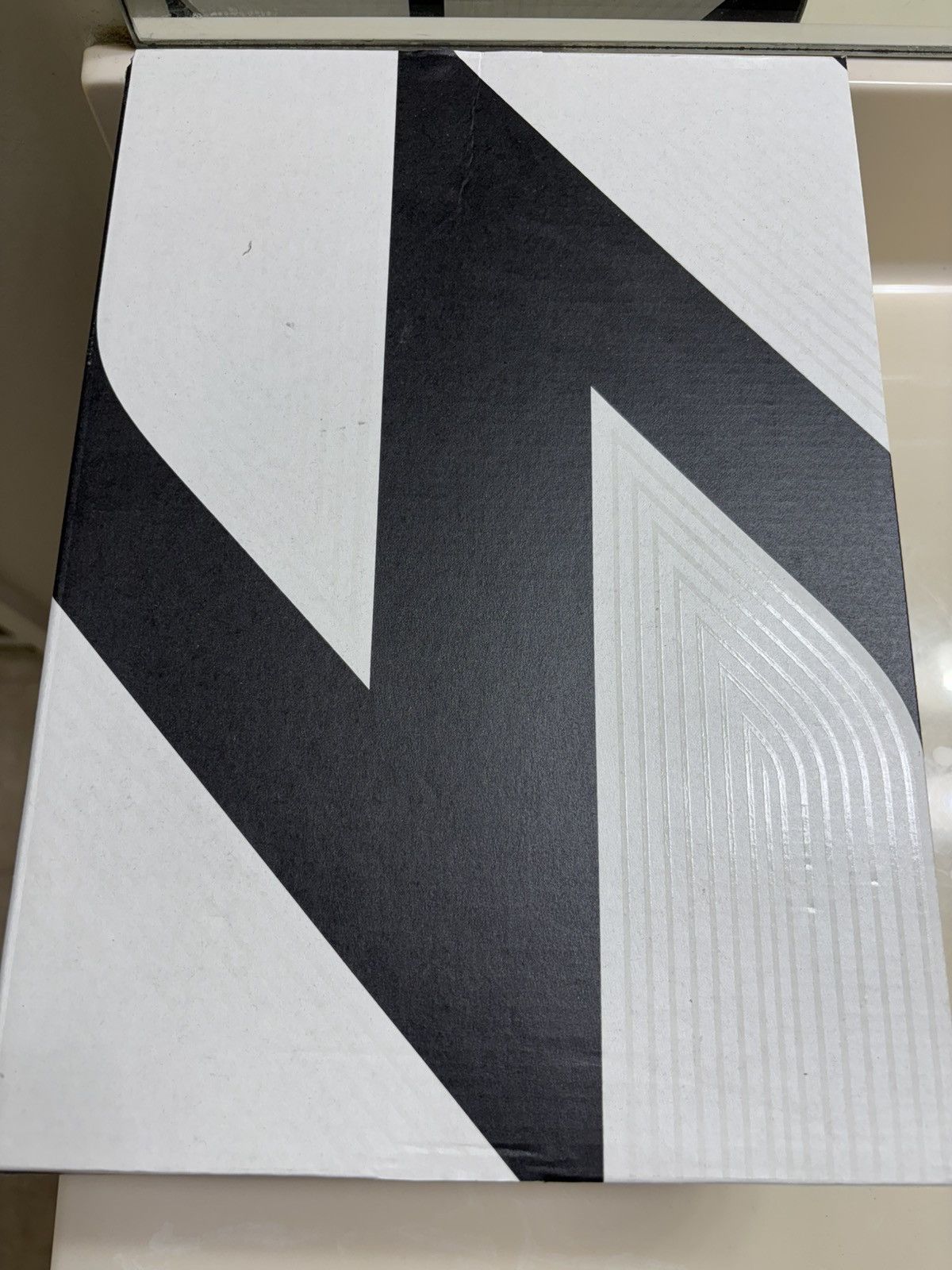 Jordan Brand Jordan Luka 1s🩸 Size US 9 / EU 42 - 1 Thumbnail