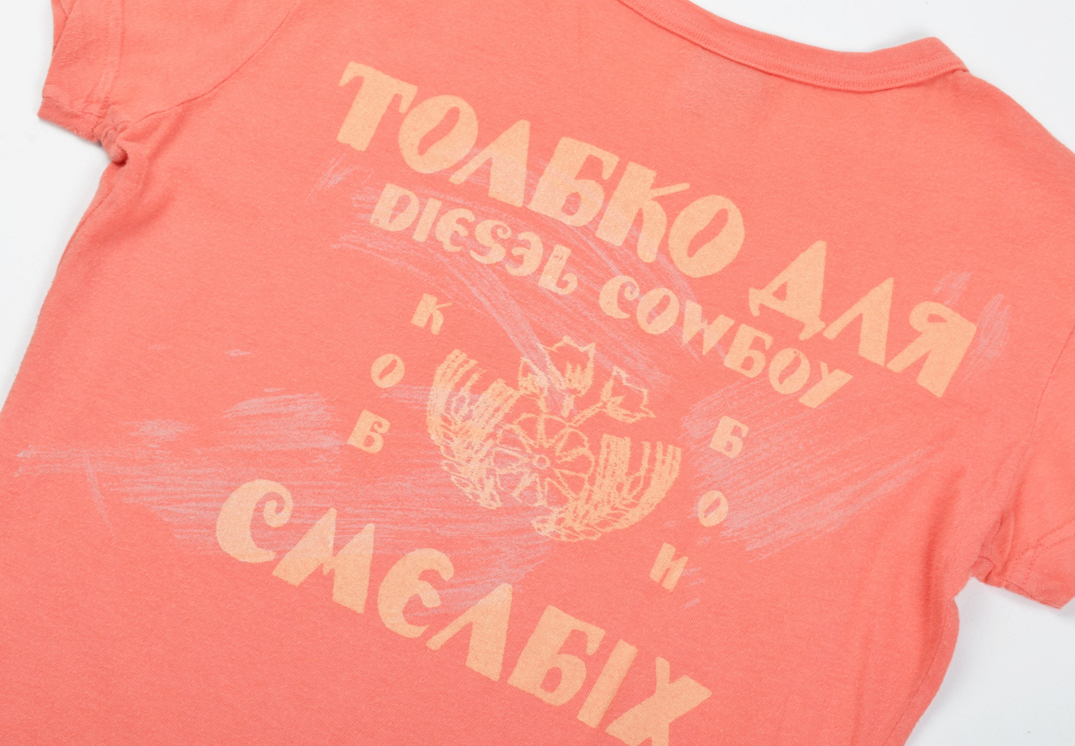 Diesel Vintage Diesel Rare Archive Cyrillic Print Cowboy Tee Size S / US 4 / IT 40 - 6 Thumbnail
