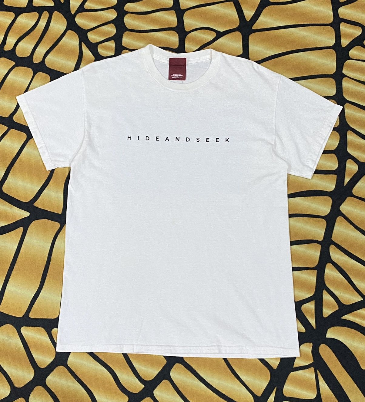 Japanese Brand RARE HIDE&SEEK BORN FREE WHITE TEE Size US M / EU 48-50 / 2 - 2 Thumbnail