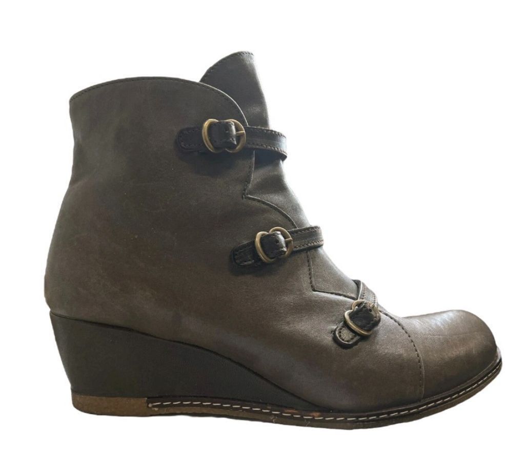 The Unbranded Brand Eric Michael Lena Leather Shoes Size 37 NWOT Size US 7 / IT 37 - 1 Thumbnail