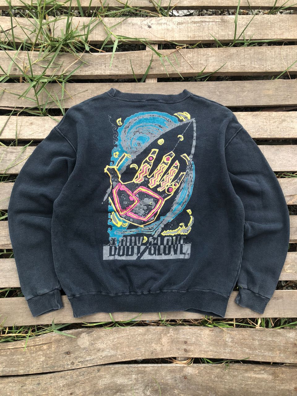 Body Glove Vintage 90s Body Glove Sweatshirt Faded Size US M / EU 48-50 / 2 - 1 Thumbnail