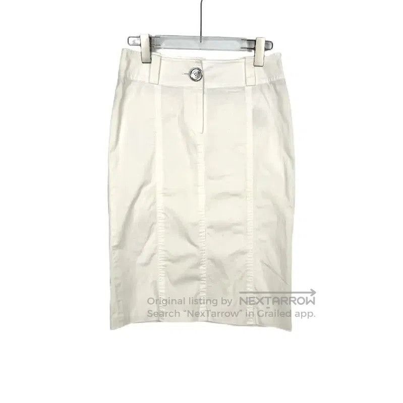 Burberry Burberry White Cotton Skirt for Women. Size 23" - 1 Thumbnail