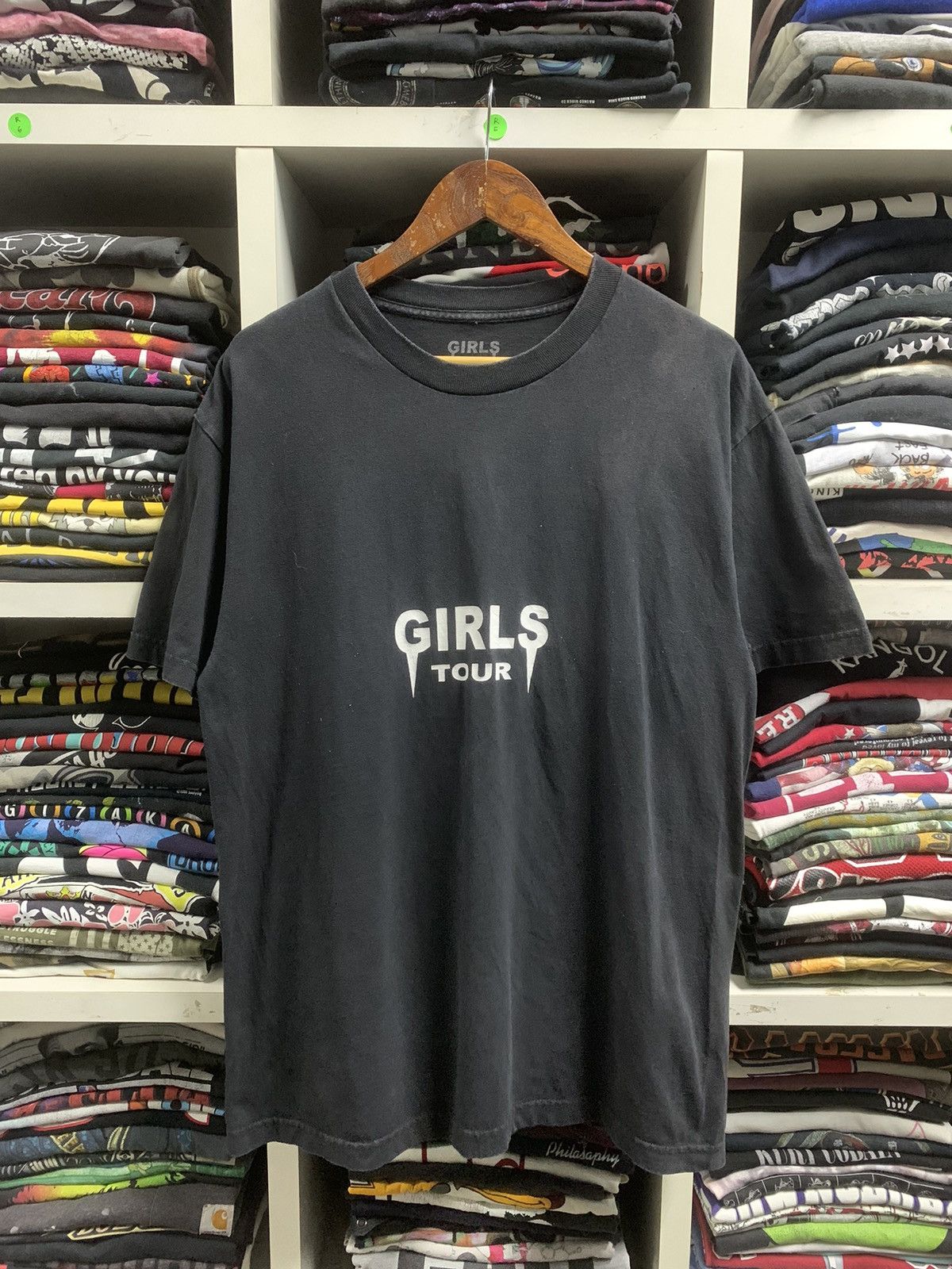 Band Tees Vintage Girls and Girl Rock Band Tour Size US L / EU 52-54 / 3 - 1 Thumbnail