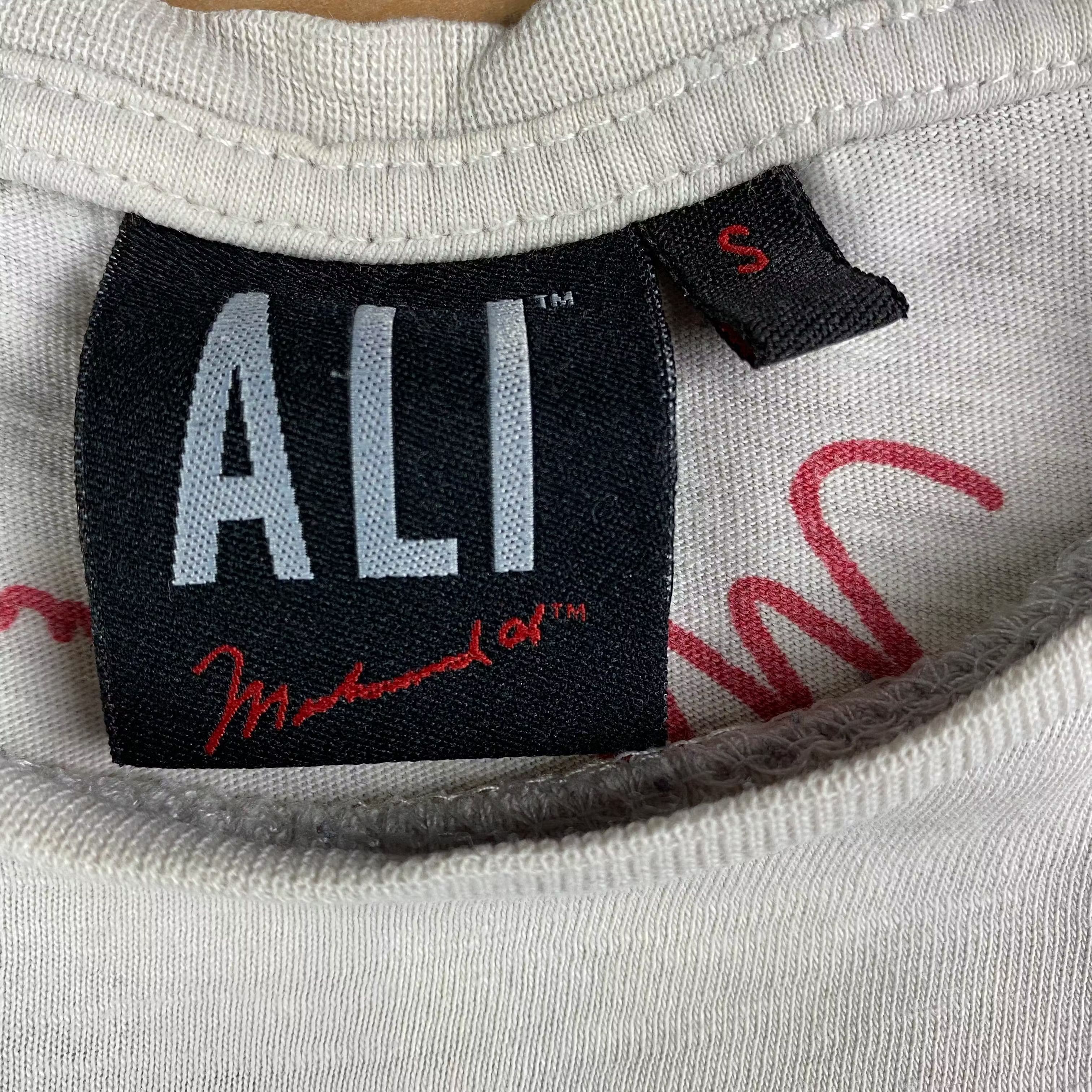 Vintage Mens Vintage T Shirt Muhammad Ali Size S Size US S / EU 44-46 / 1 - 4 Thumbnail