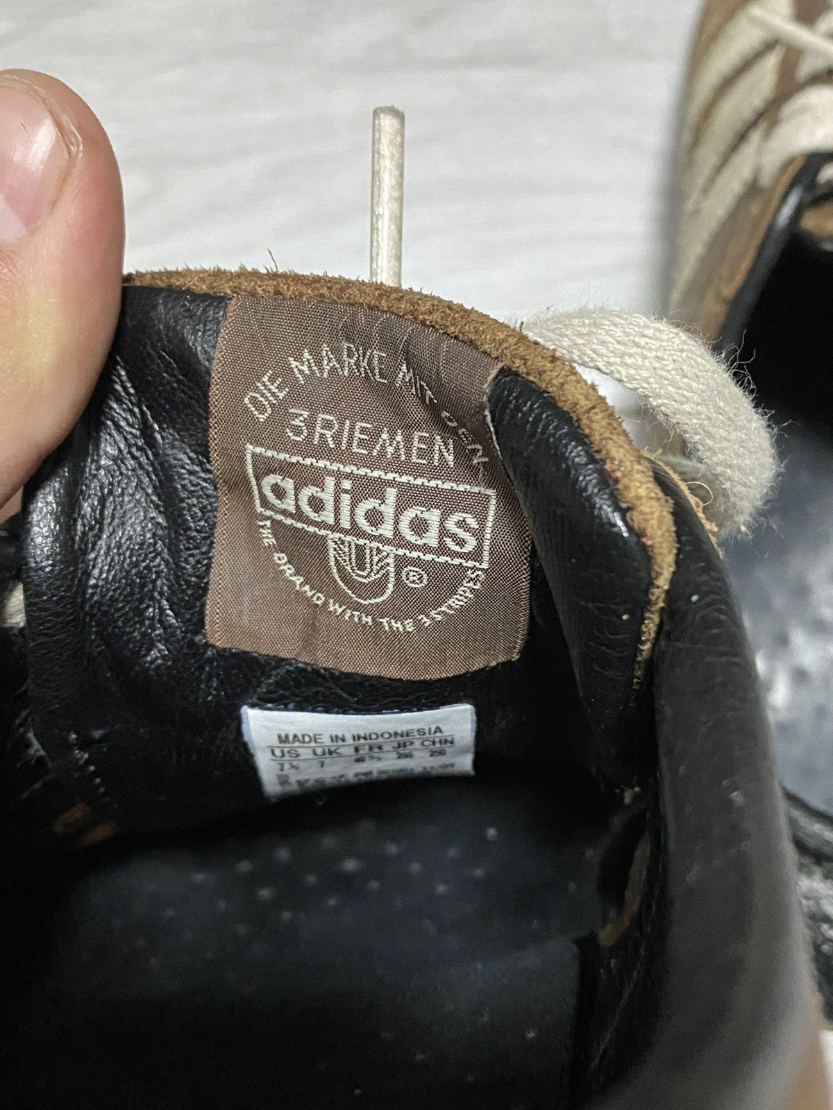 Adidas Adidas Chile 62 vintage leather sneakers shoes Size US 7.5 / EU 40-41 - 14 Thumbnail