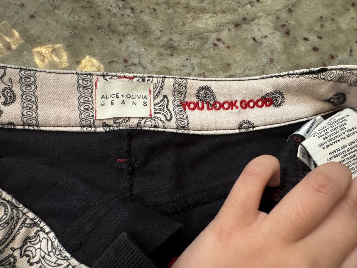 Alice + Olivia Black Alice + Olivia white henley pattern skirt Size 26" / US 2 / IT 38 - 5 Thumbnail