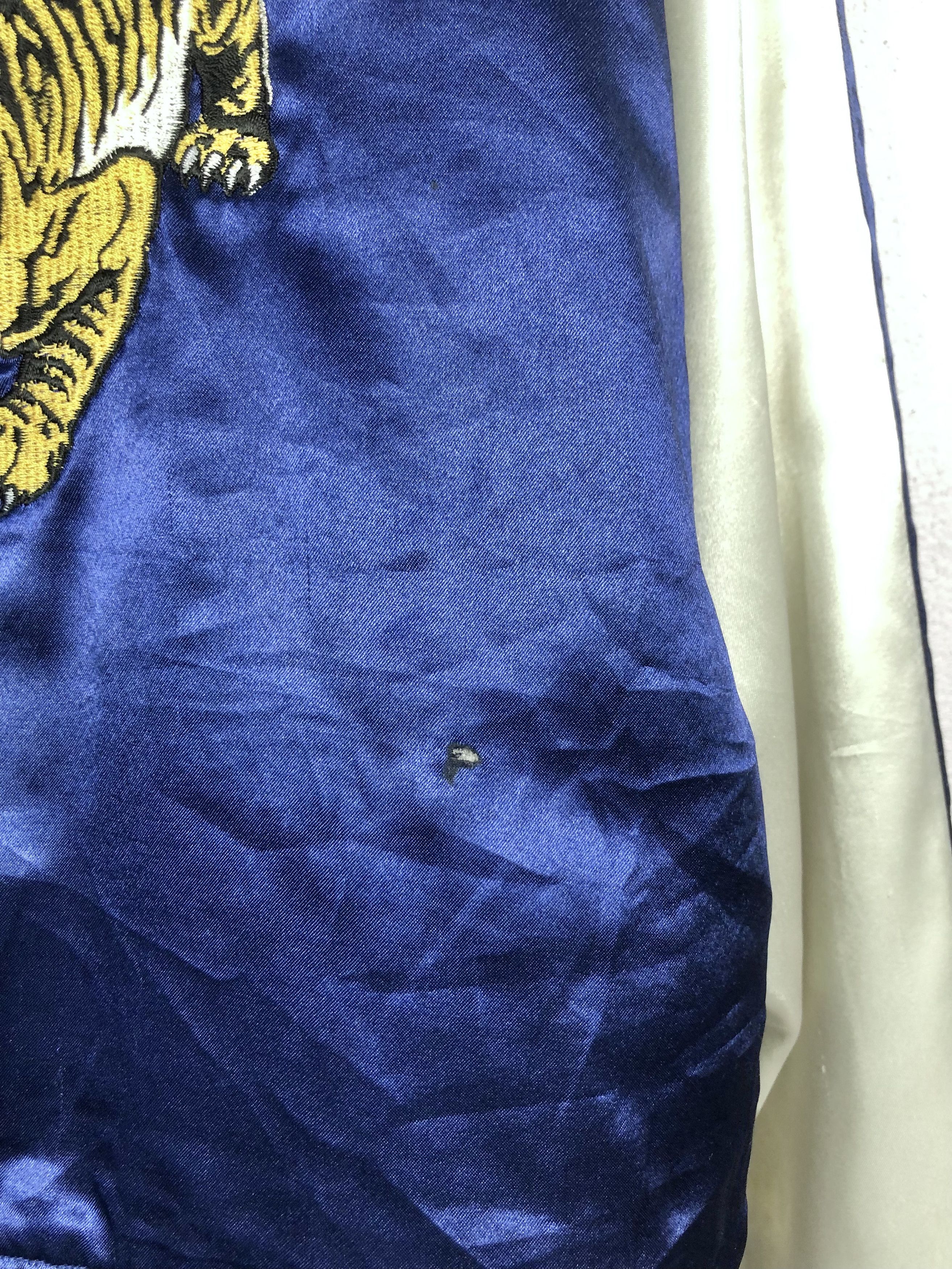 Johnbull Vtg Johnbull Japan Reversible Sukajan Jacket India Motive Size US M / EU 48-50 / 2 - 18 Thumbnail