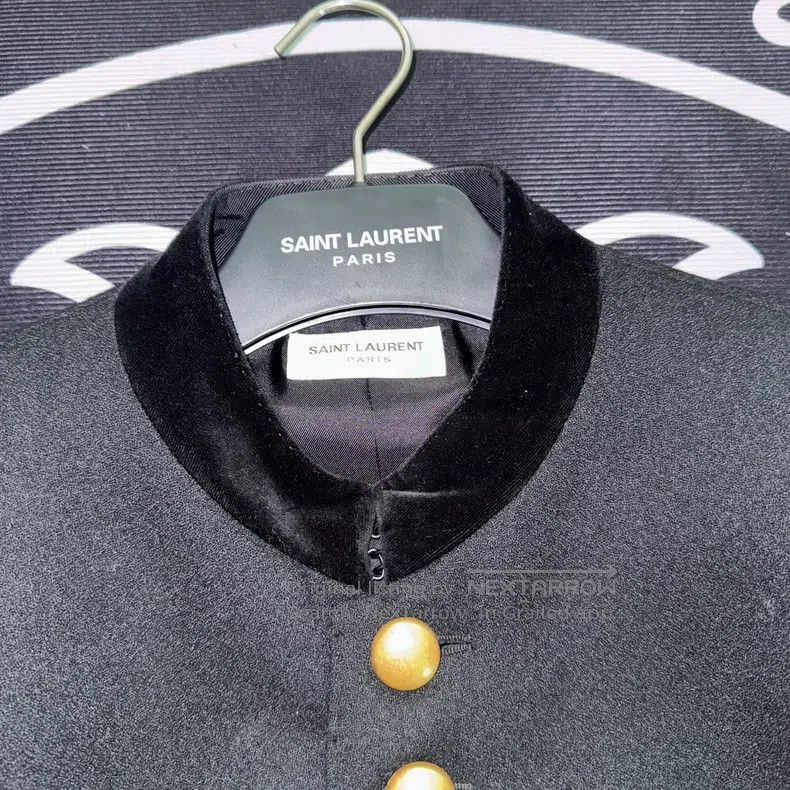 Saint Laurent Paris Saint Laurent Paris Gold Button Court Uniform Zhongshan Su Size US S / EU 44-46 / 1 - 4 Thumbnail