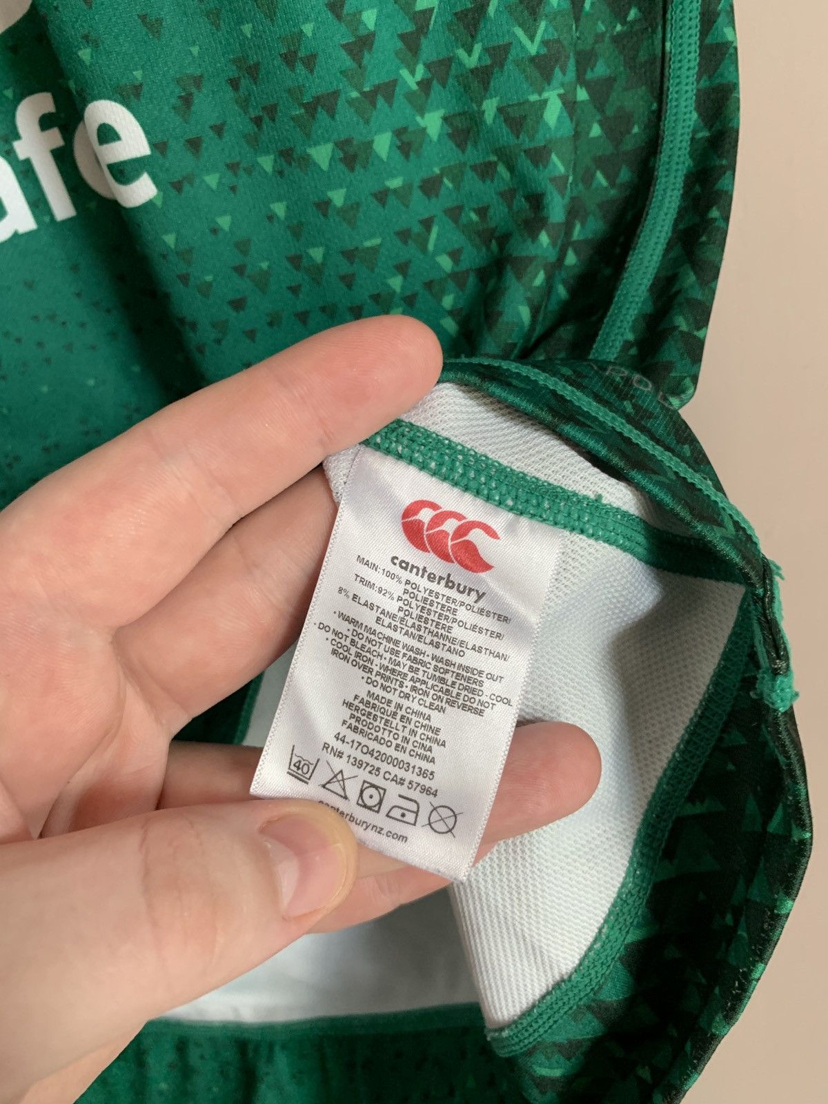 Canterbury of New Zealand Ireland Home Rugby Union Shirt Canterbury Jersey Size M Size US M / EU 48-50 / 2 - 9 Thumbnail