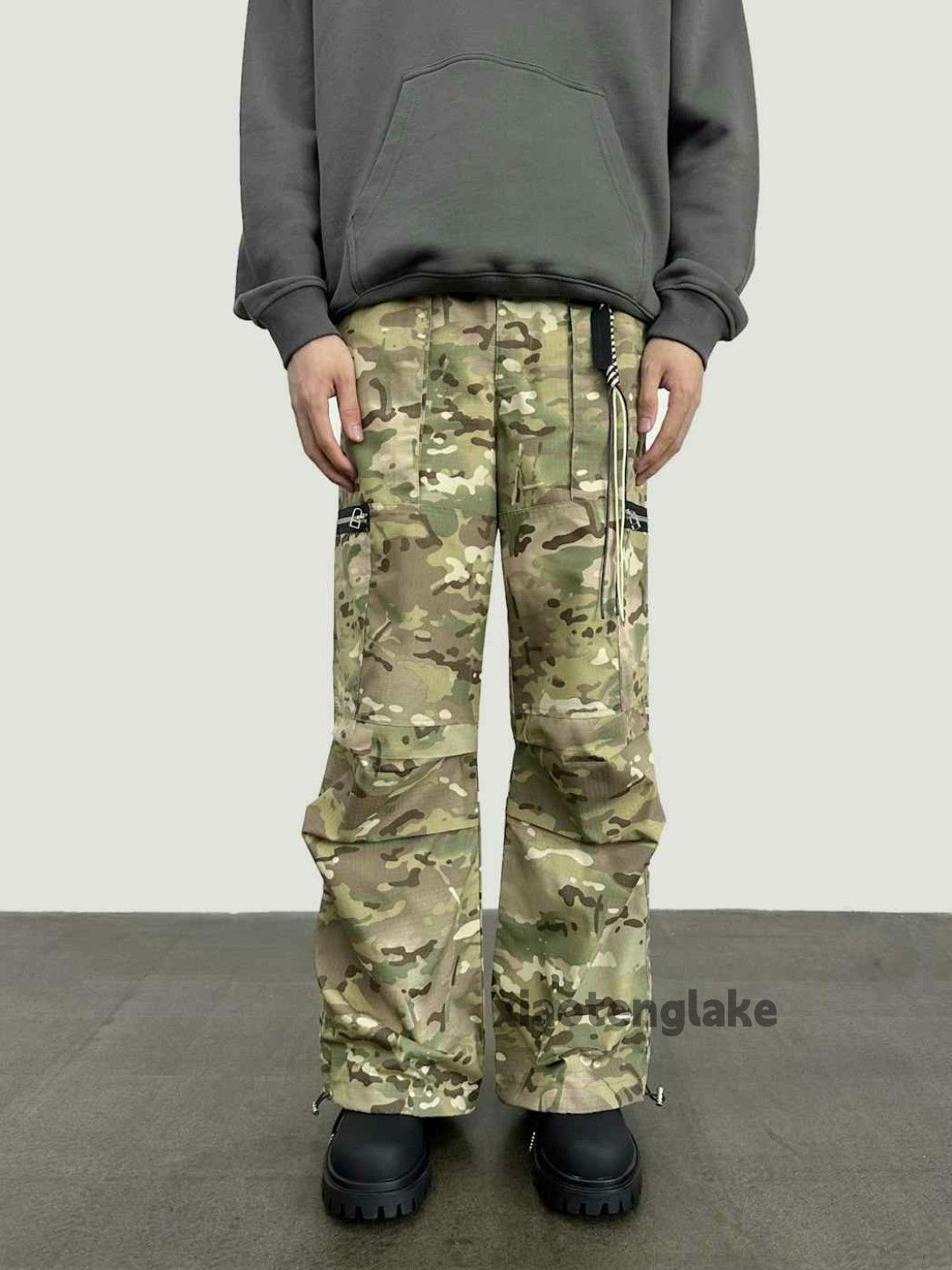 Designer × Japanese Brand × Vintage utility military outdoor loose pleated cargo pants Size US 32 / EU 48 - 2 Thumbnail