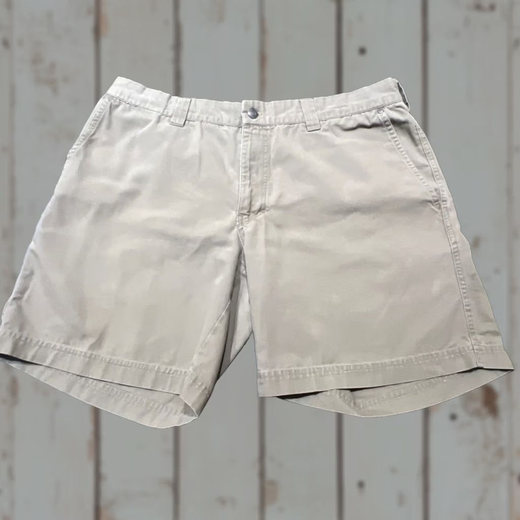 Vintage Columbia Cargo Shorts Mens Beige 36W 8L Cotton Flat Front Pockets Logo Casual Outdoor Regular Size 36-Inch 8-Inseam Size US 36 / EU 52 - 1 Thumbnail