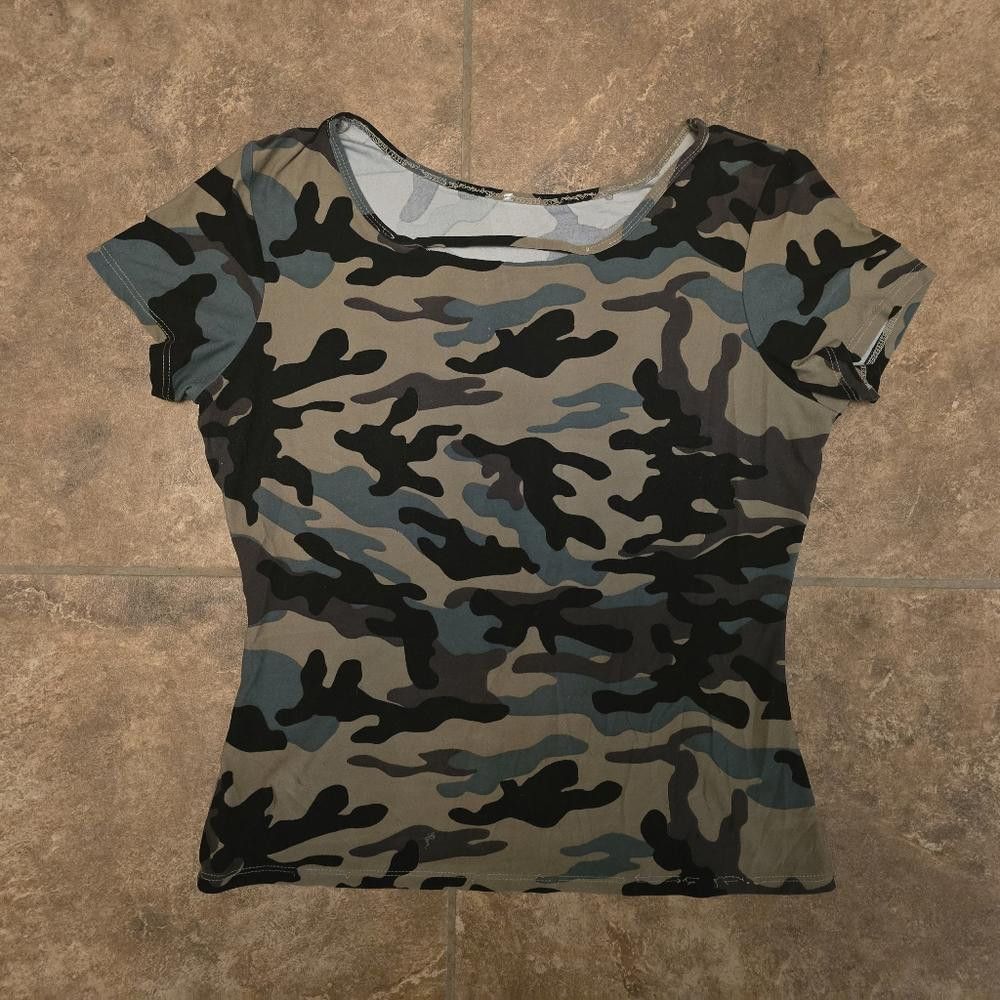 Designer Dark Camouflage Detailed Short Sleeve Size M / US 6-8 / IT 42-44 - 1 Thumbnail