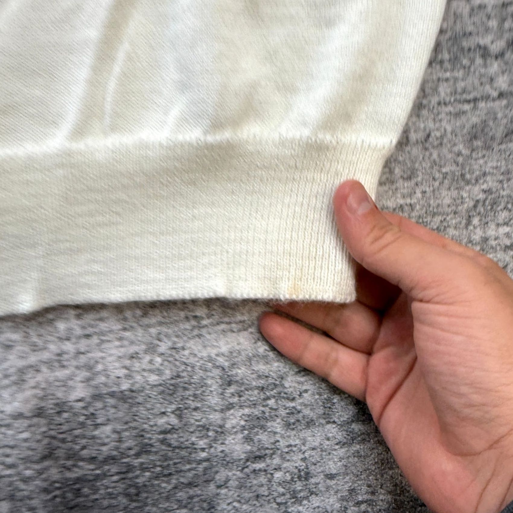 Vintage VINTAGE J. C. Penney Knit Polo Shirt Men LT Large Ivory Cream 70s 80s Dagger Collar Polo Size US L / EU 52-54 / 3 - 5 Thumbnail